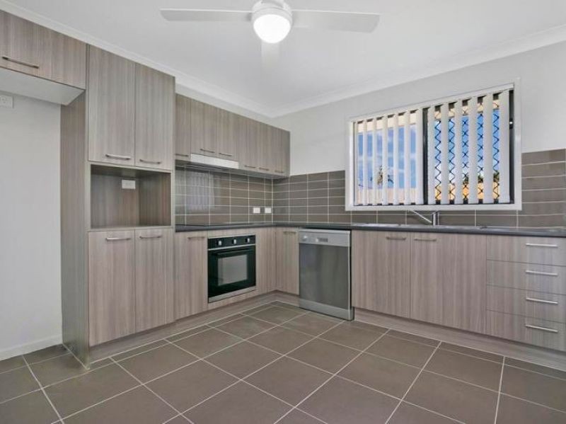 48A Stringybark Street, Regents Park, QLD 4118