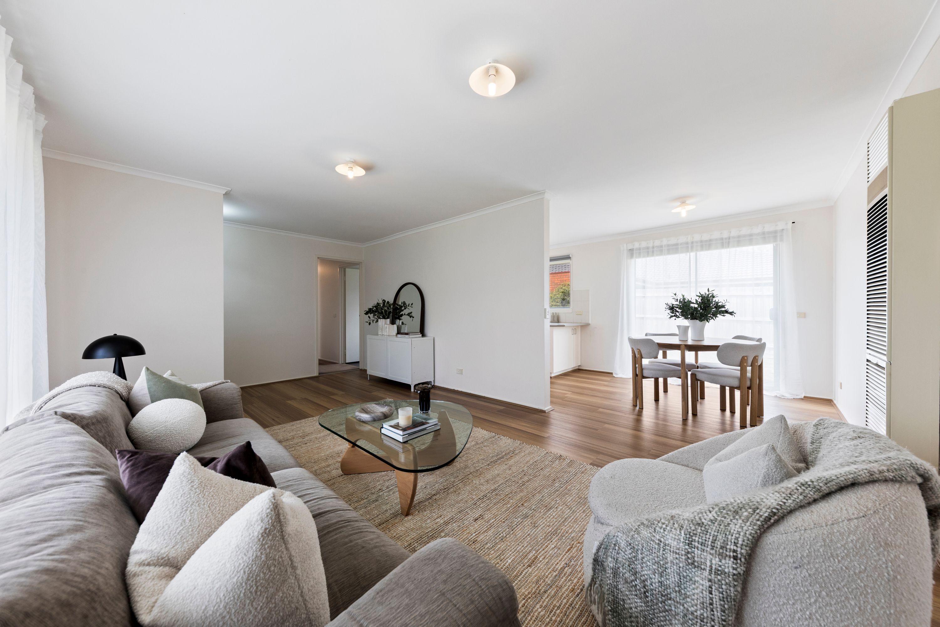 16 Holt Place — photo 3 of 22