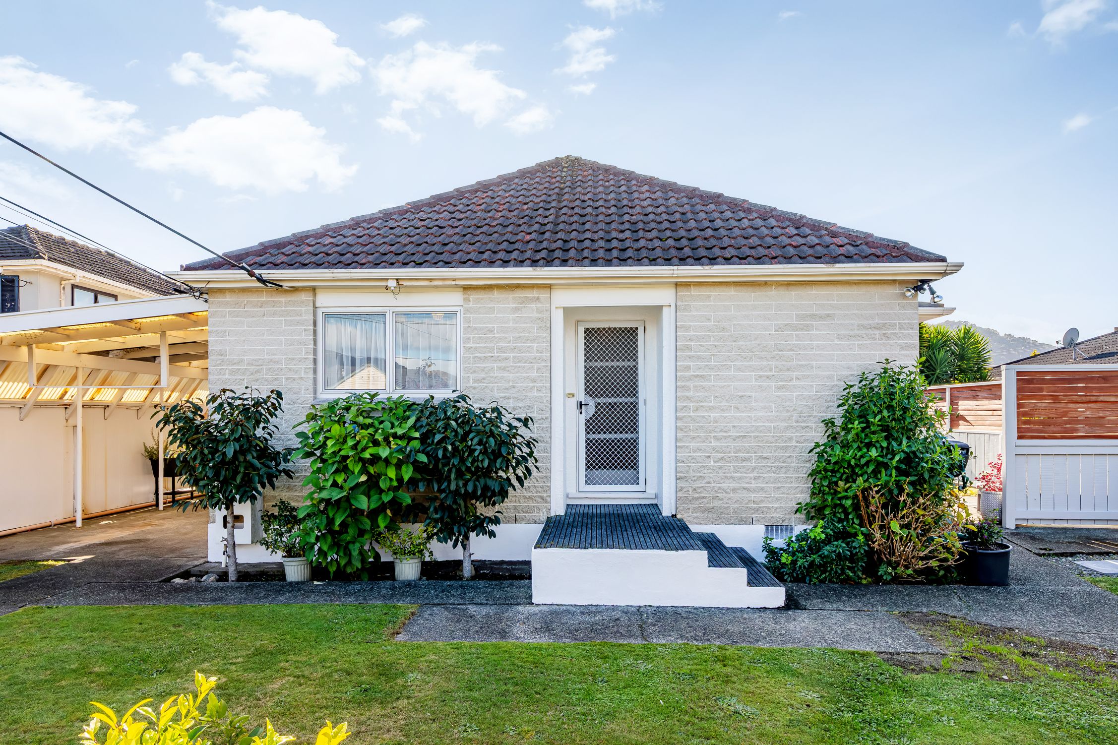 1/17 Oak Street, Ebdentown, Upper Hutt City