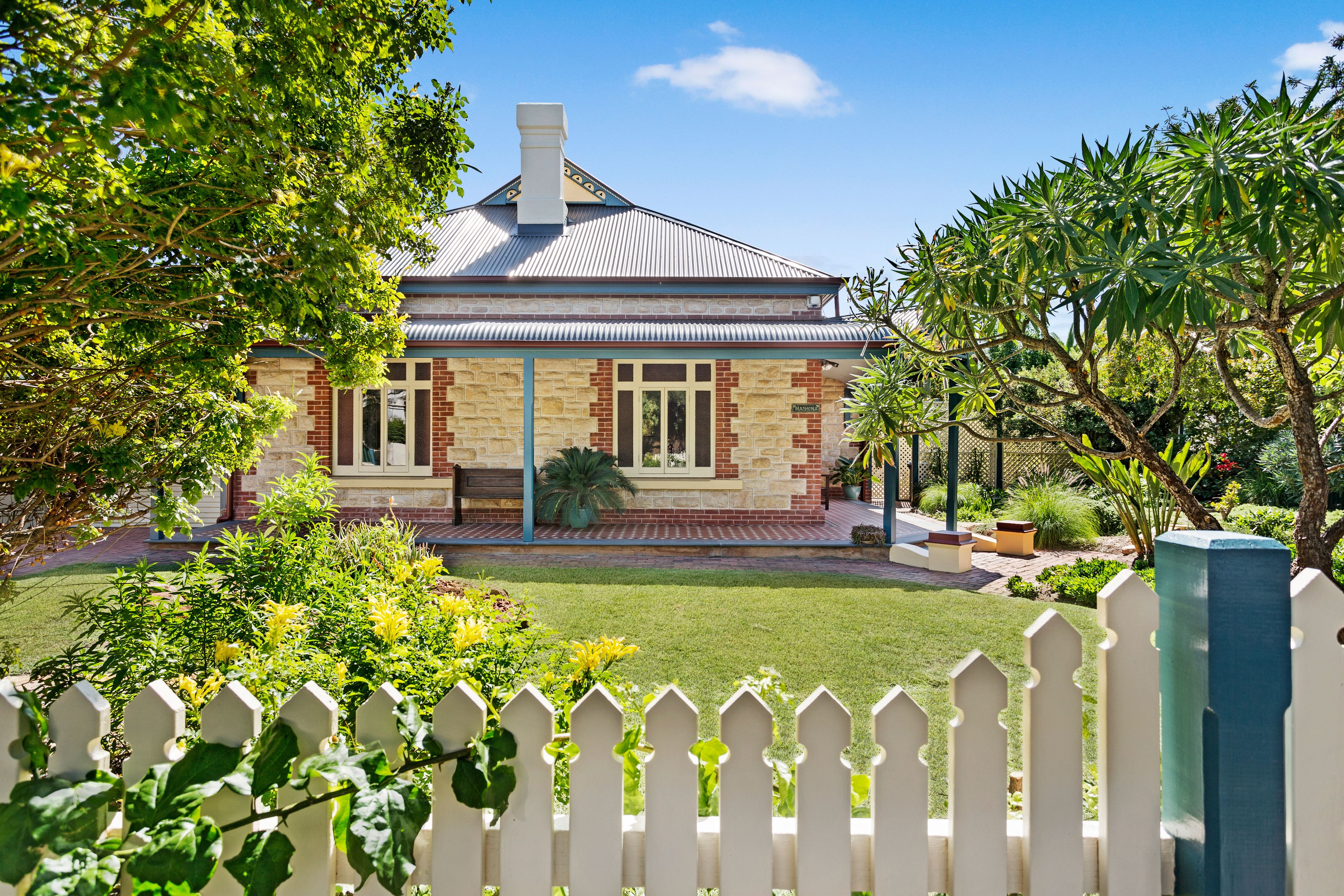 25 Musgrave Street, Largs Bay, SA 5016