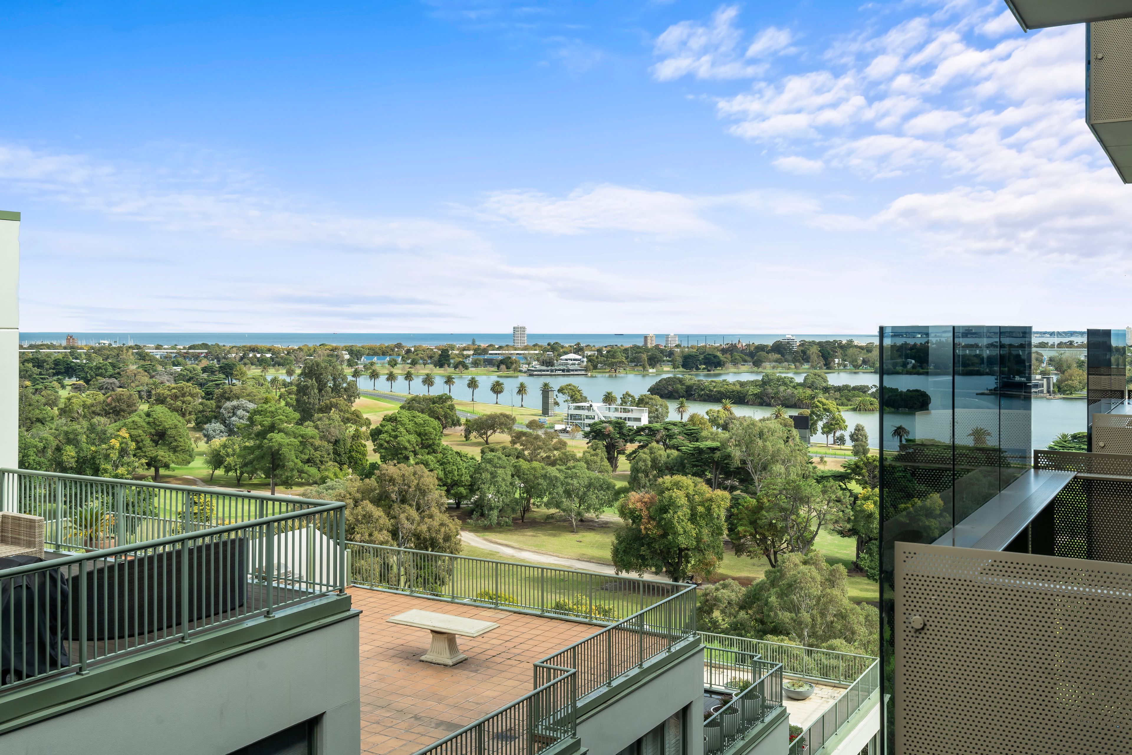 1106/14 Queens Road, Melbourne, VIC 3004
