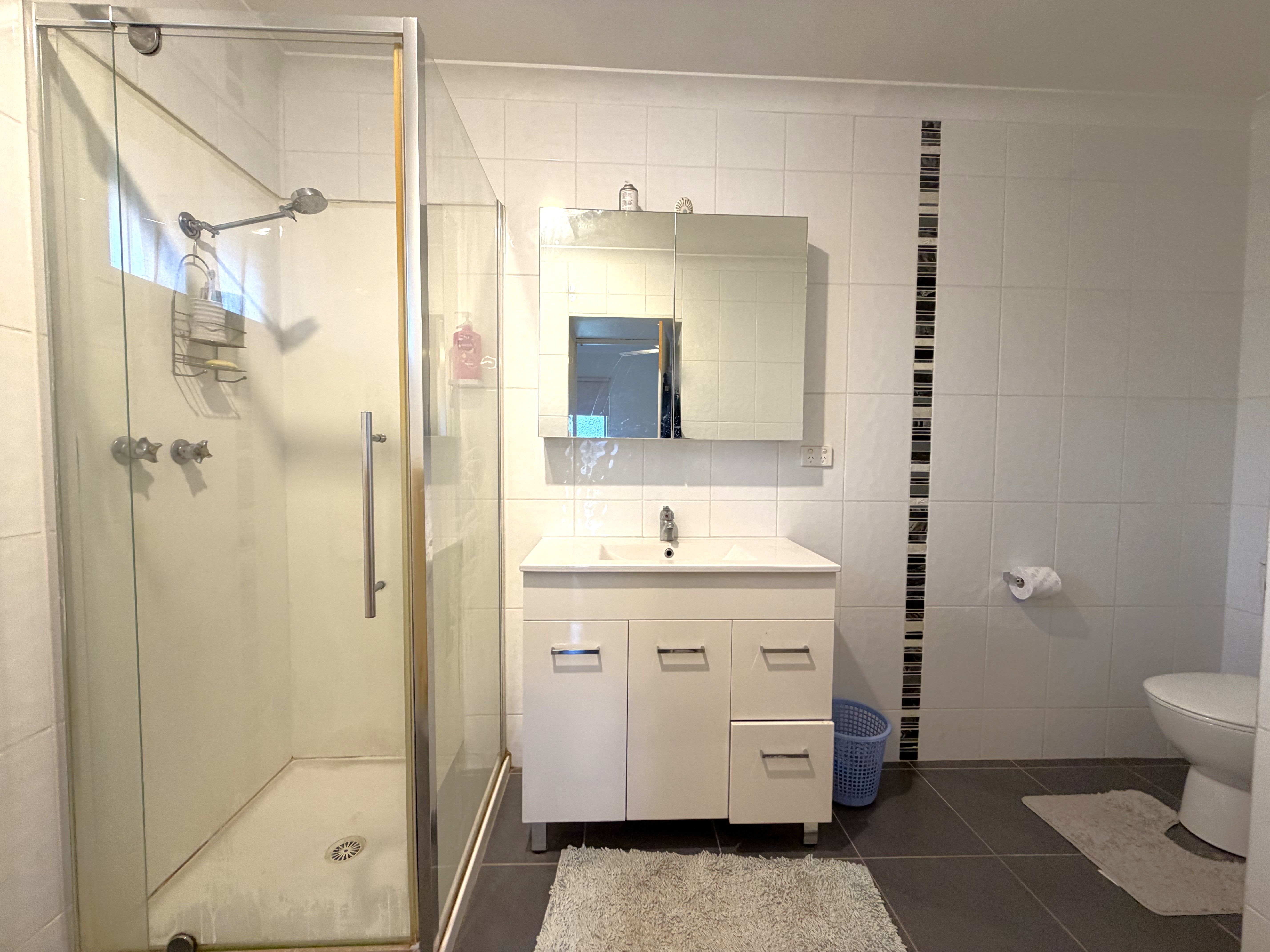 81 Macauley Street — photo 6 of 13