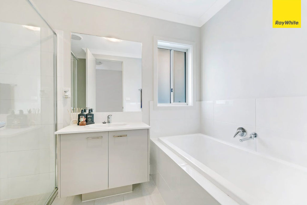 26 Carbine Street — photo 10 of 14