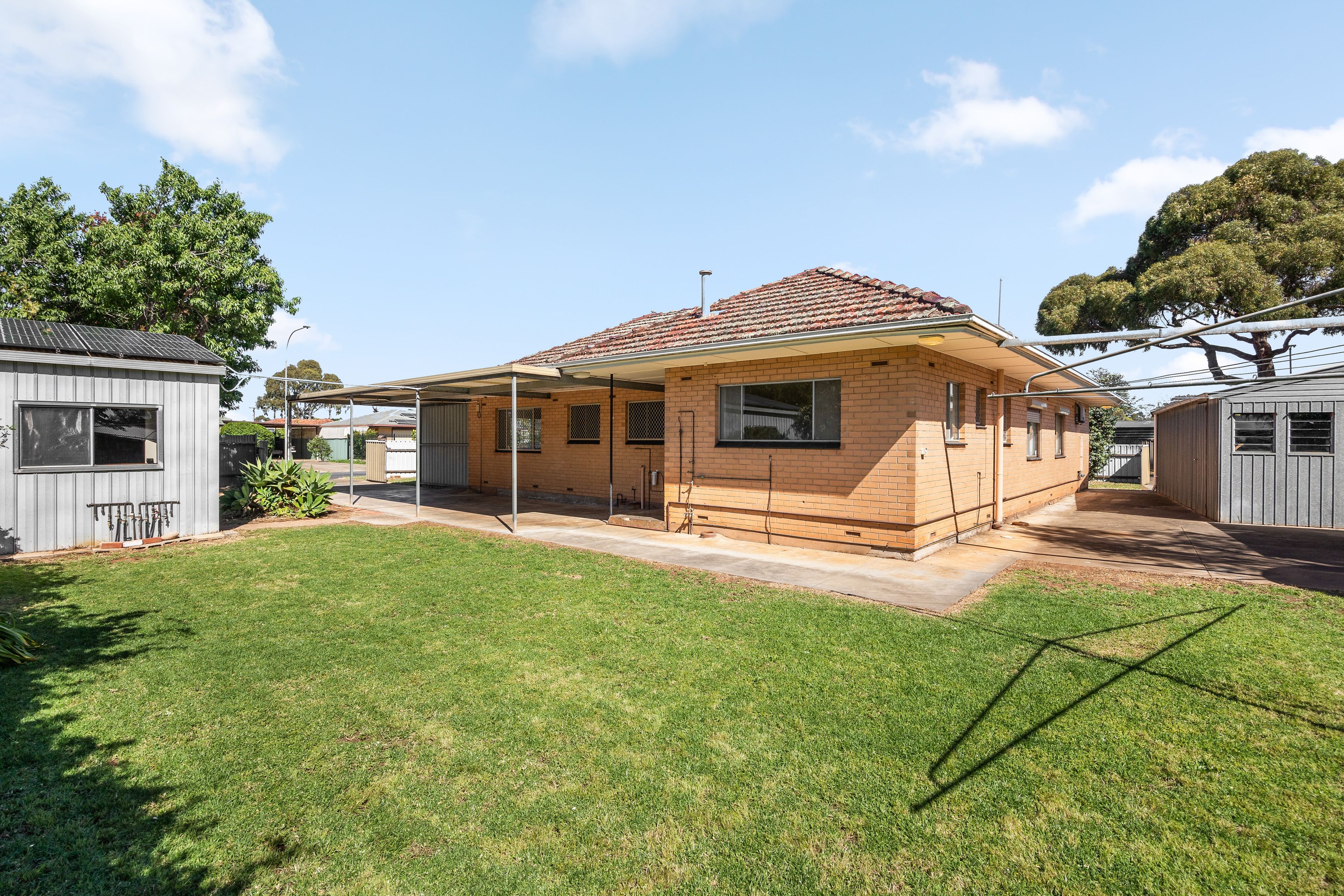 13-17 Resthaven Road — photo 13 of 21