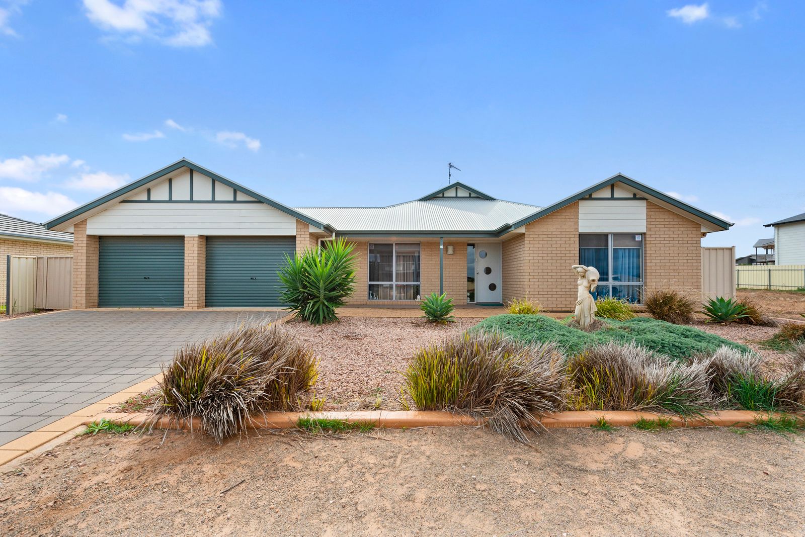 17 Islesworth Street, North Beach, SA 5556