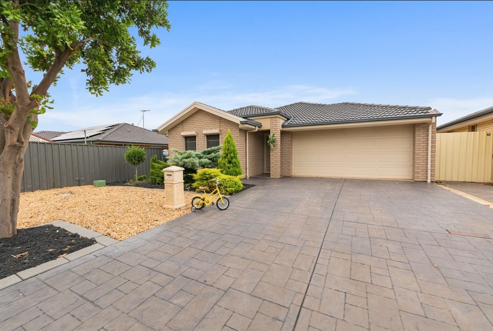 5 Bright Court, Andrews Farm, SA 5114