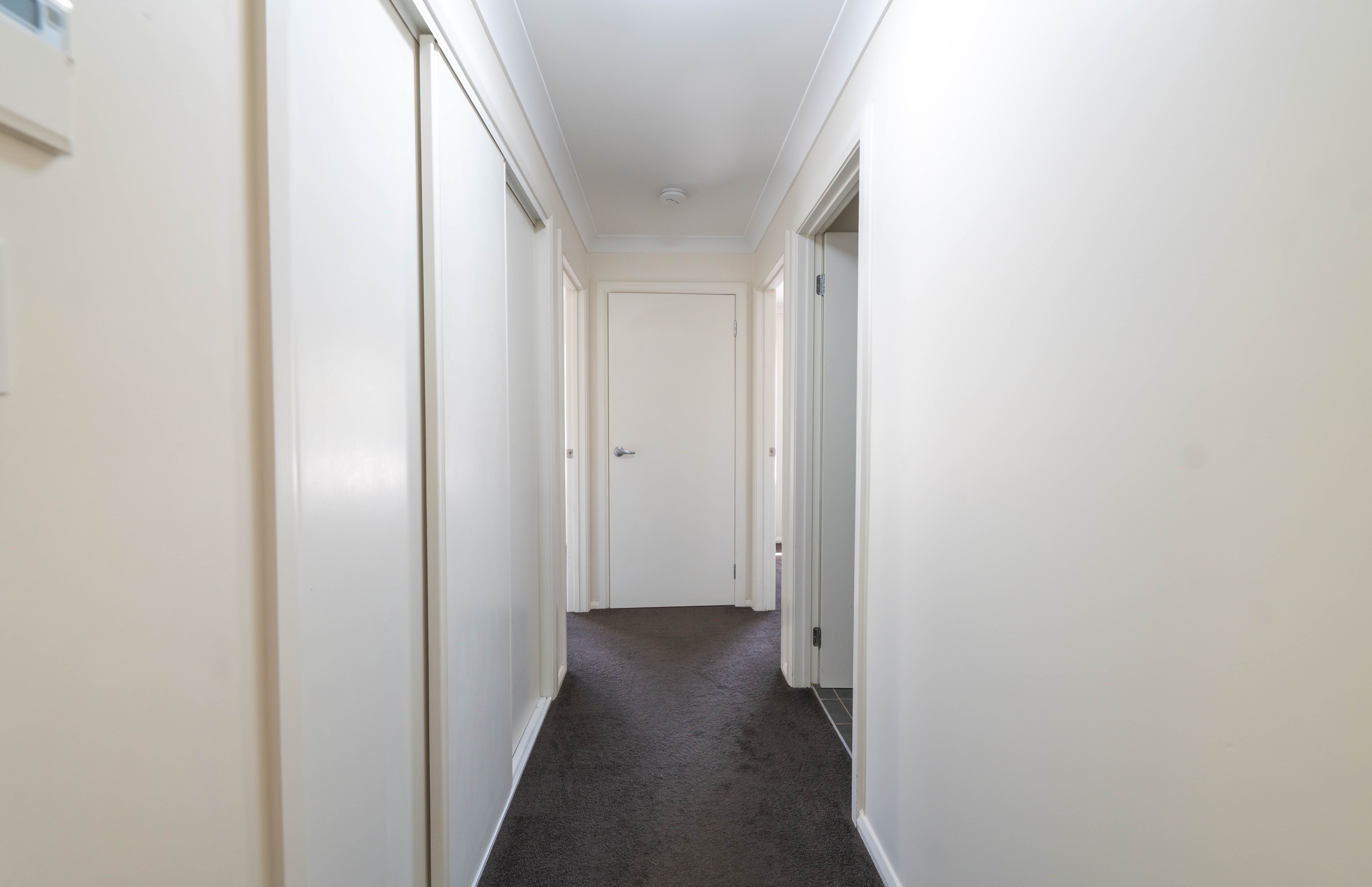 8 Yasmine Court — photo 11 of 20