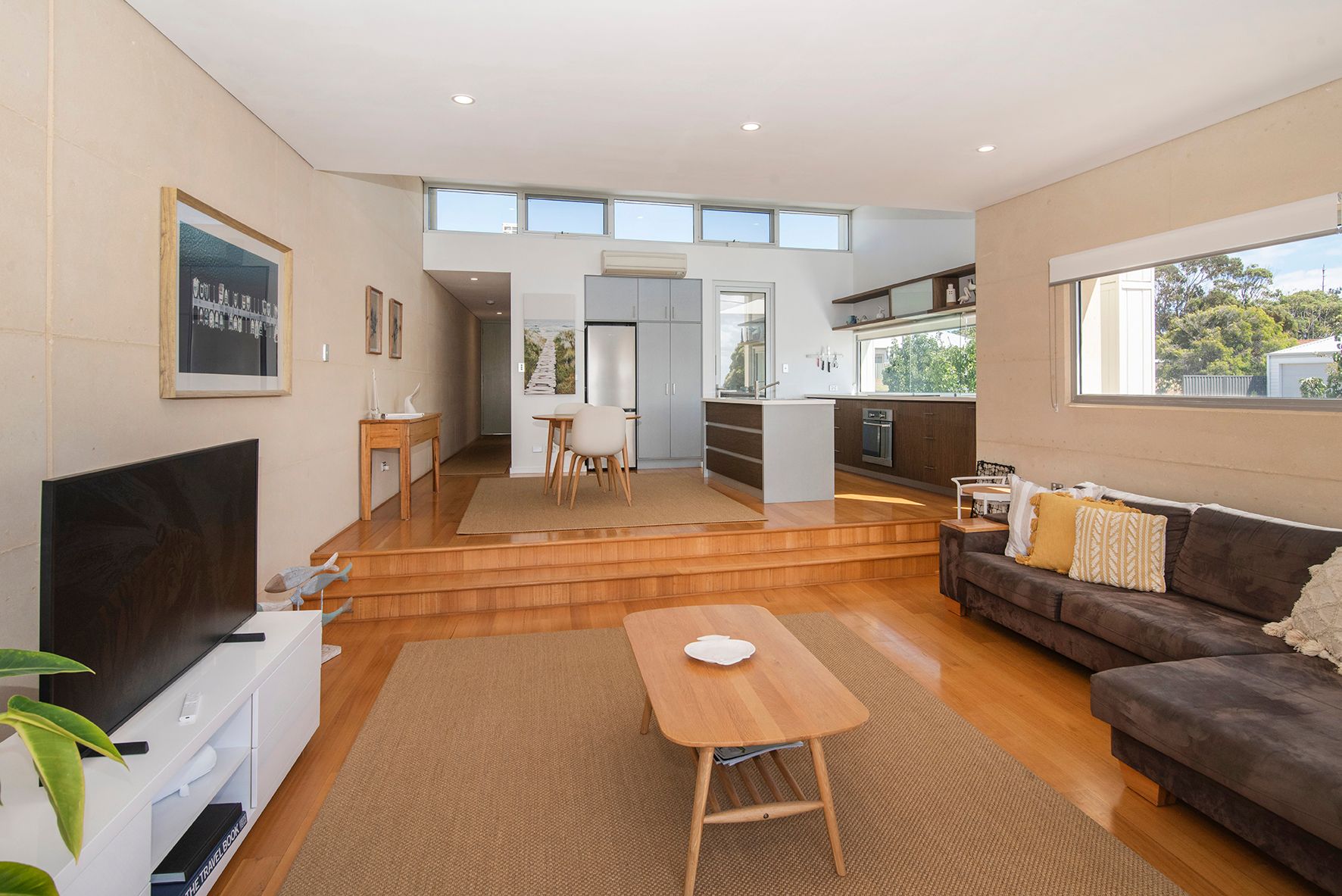 5/90 Blackwood Avenue — photo 4 of 16