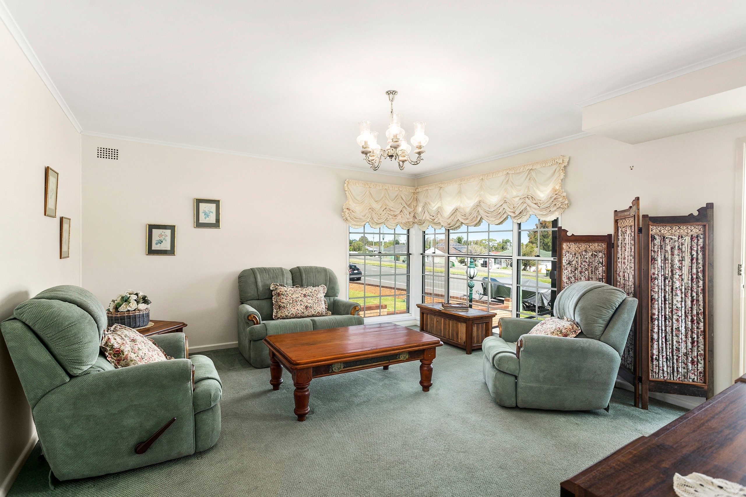 628 Northcliffe Drive, Berkeley, NSW 2506