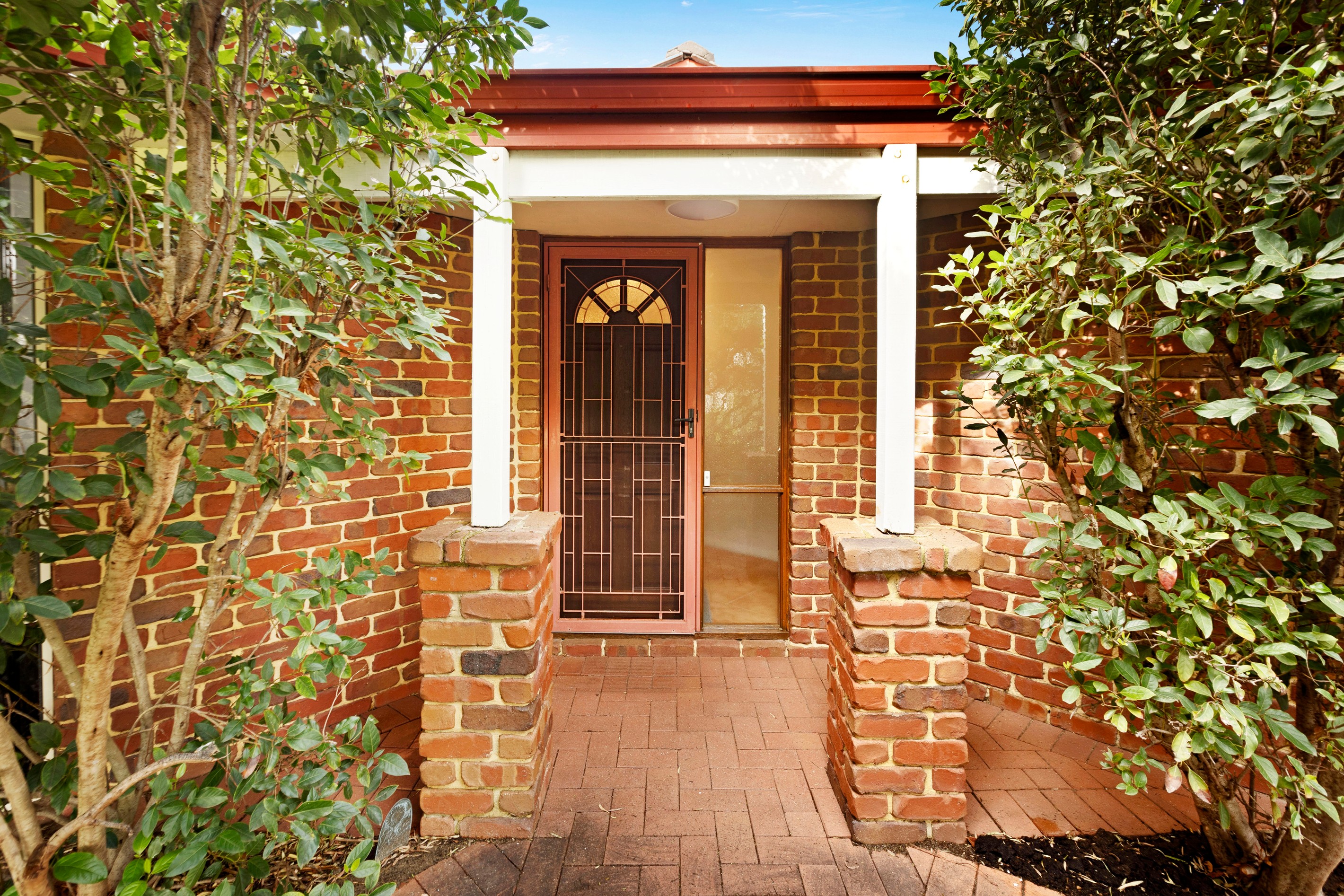 2 Eltham Street, Wembley Downs, WA 6019