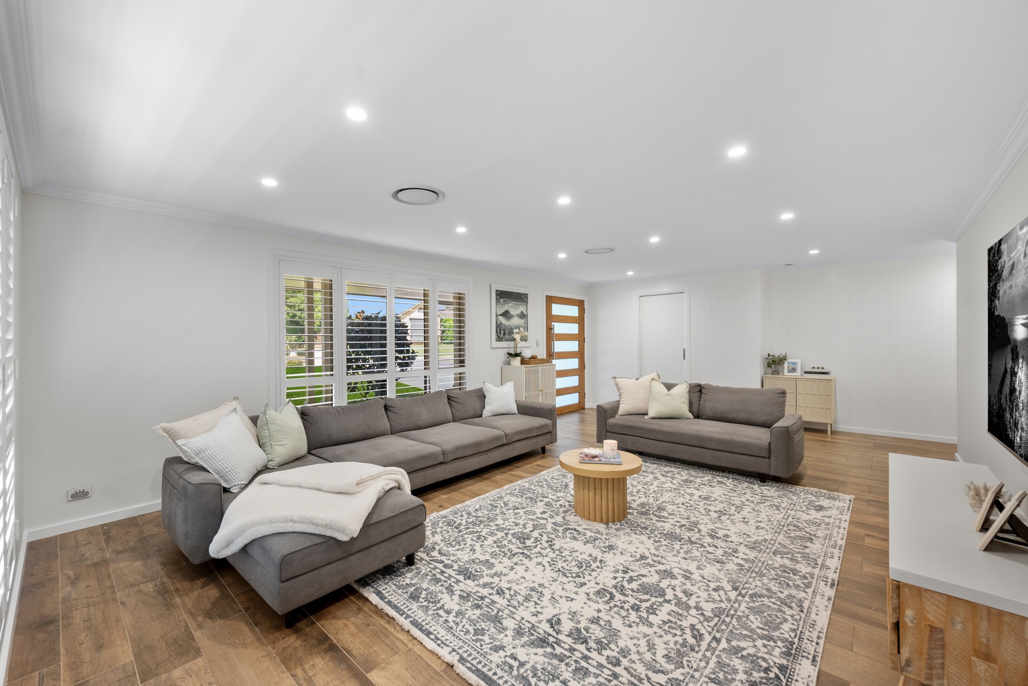 27 Montgomery Circuit, Narellan Vale, NSW 2567