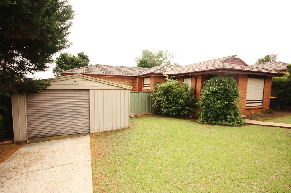 69 Demetrius Road — photo from Ray White Macarthur Group