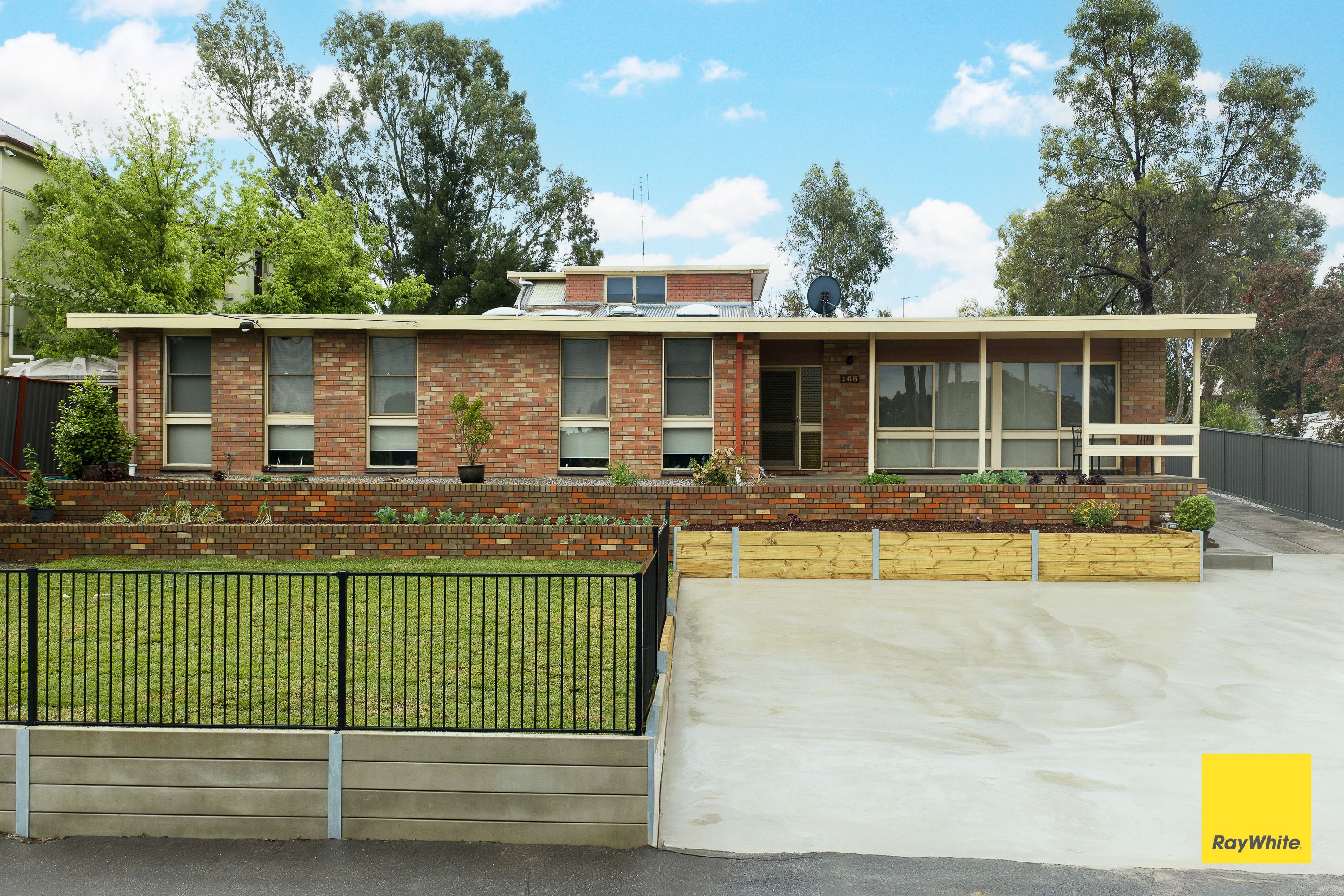 165 St Aidans Road , Kennington VIC 3550