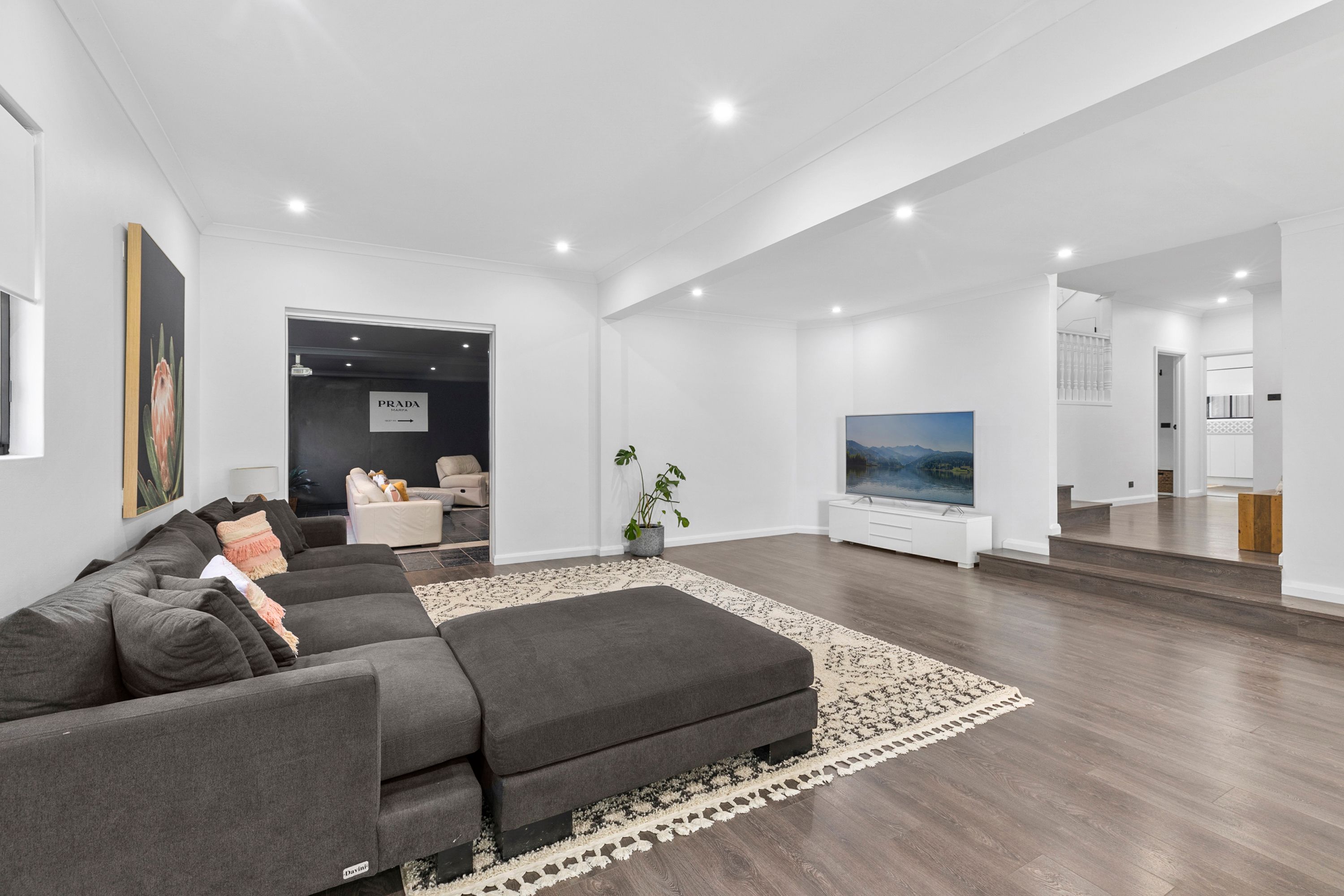 7 Kentia Place — photo 10 of 24