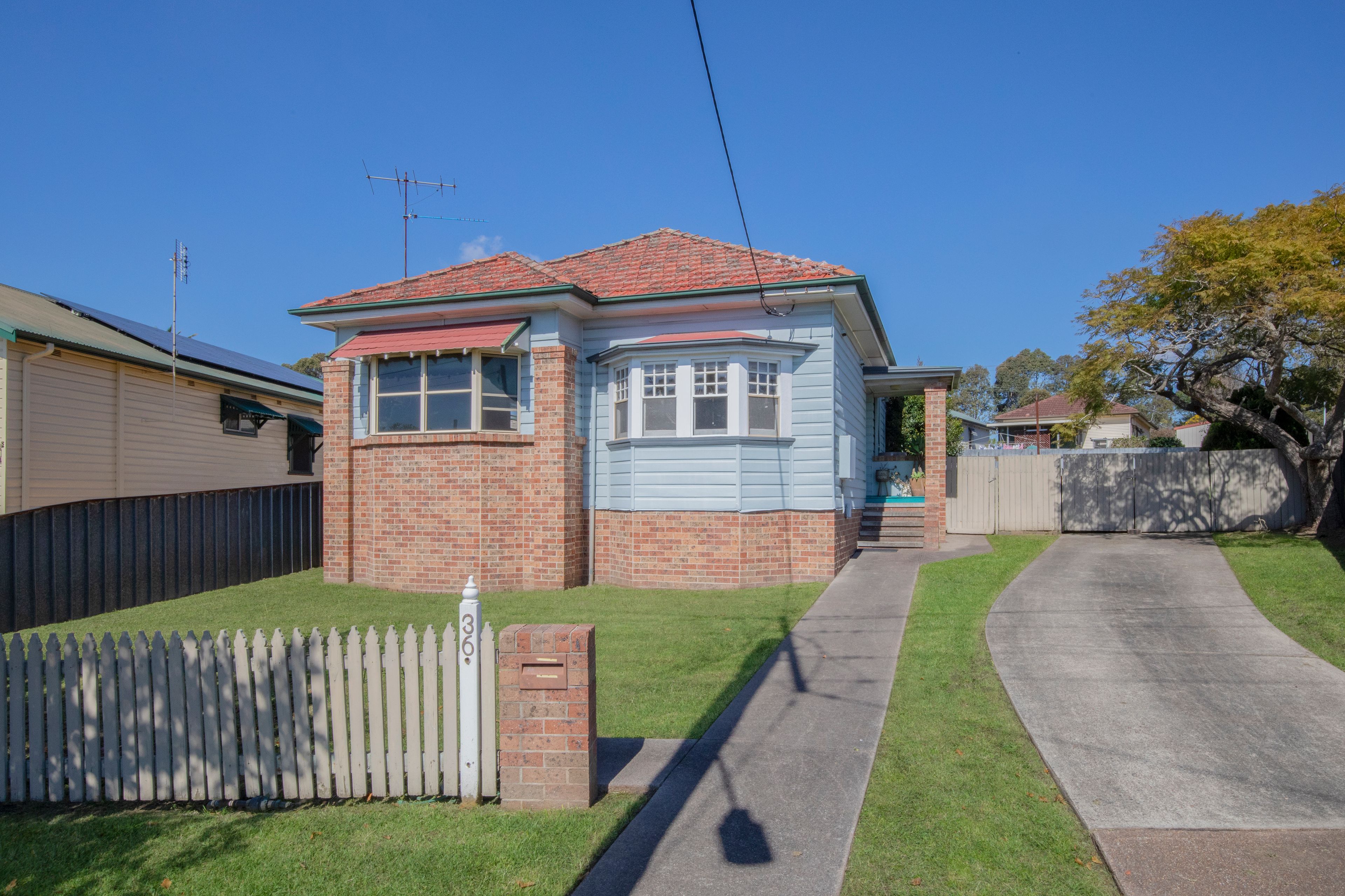 36 Groongal Street — photo 15 of 15