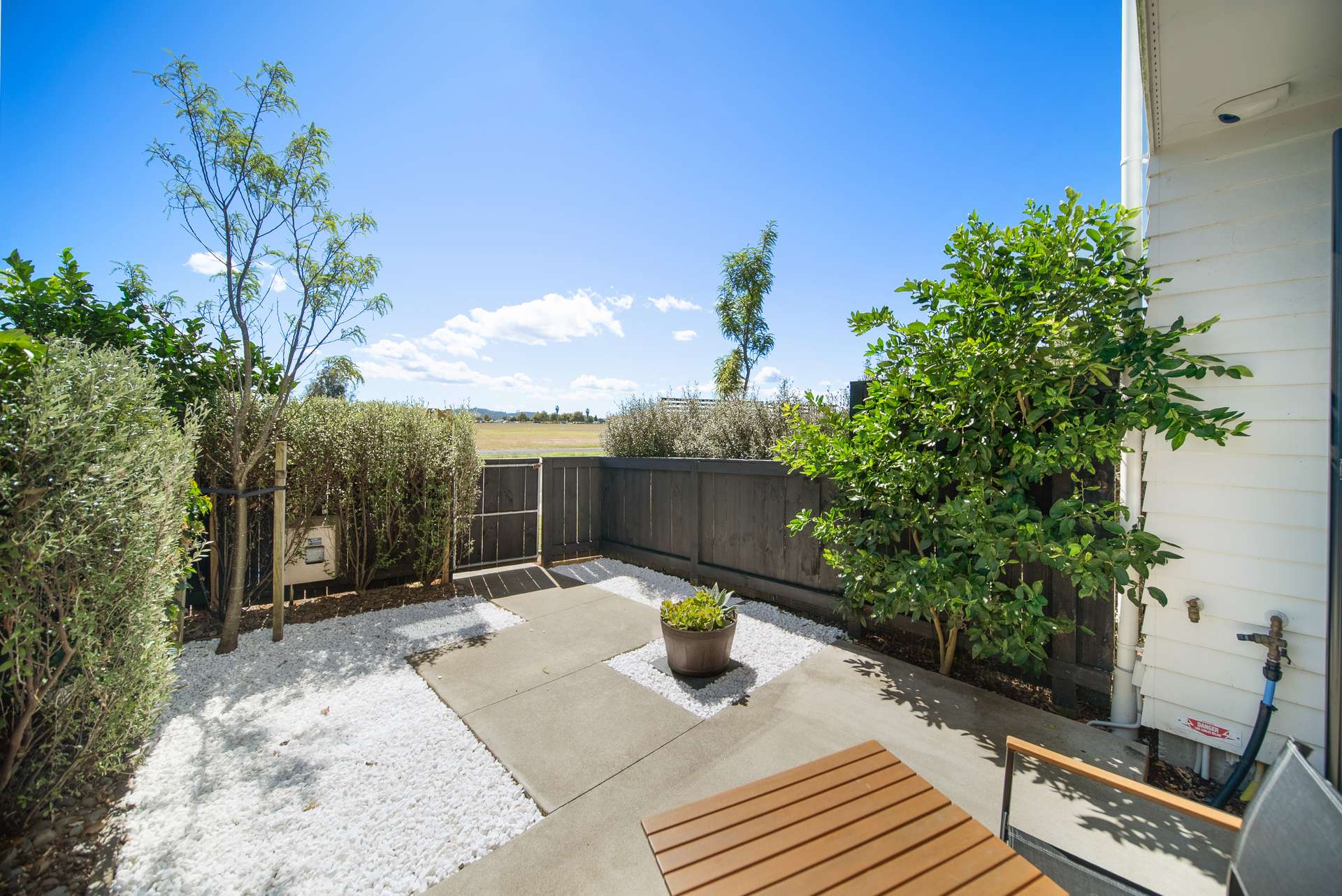 69 Walsh Road photo 3