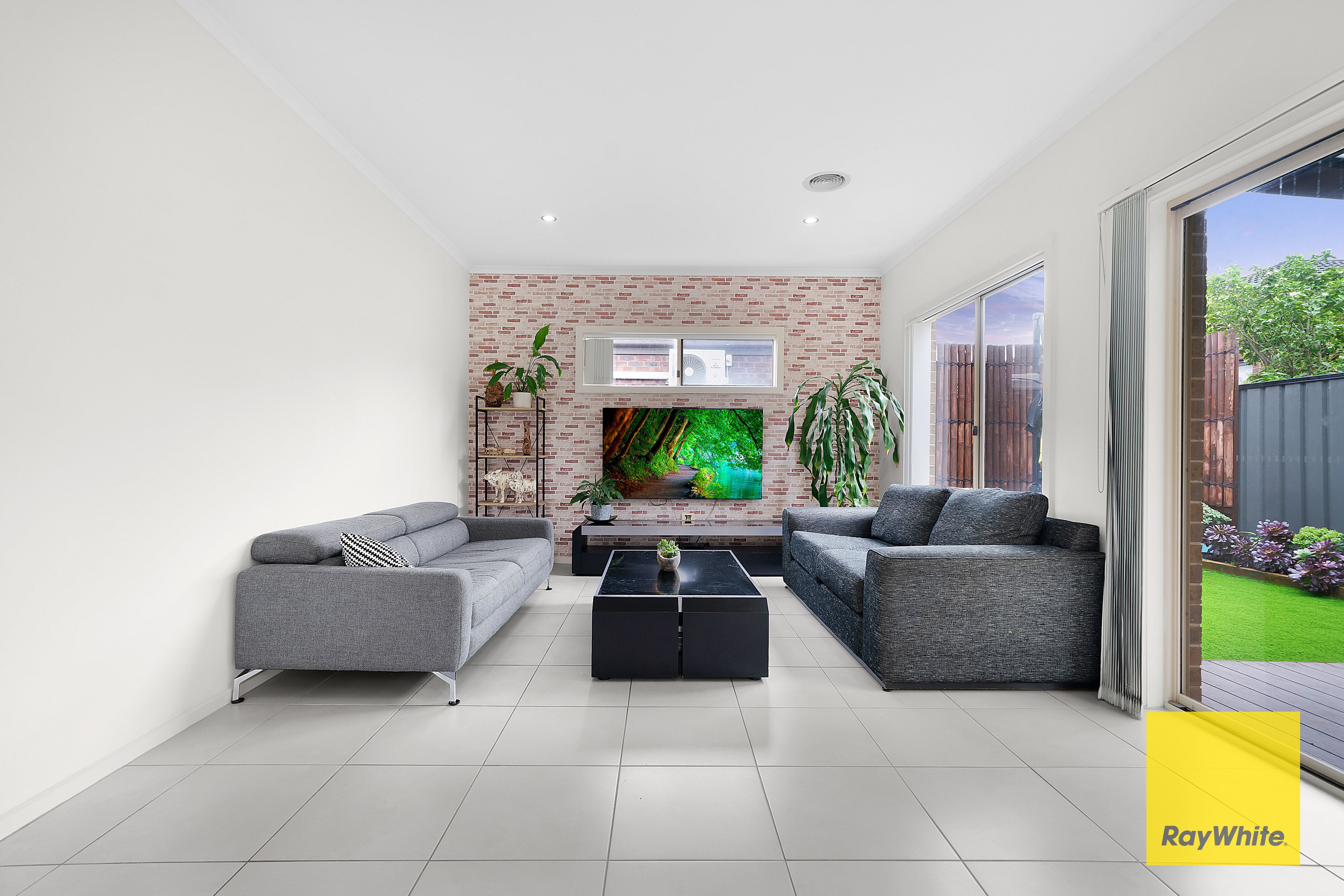 11 Smethwick Court — photo 10 of 23