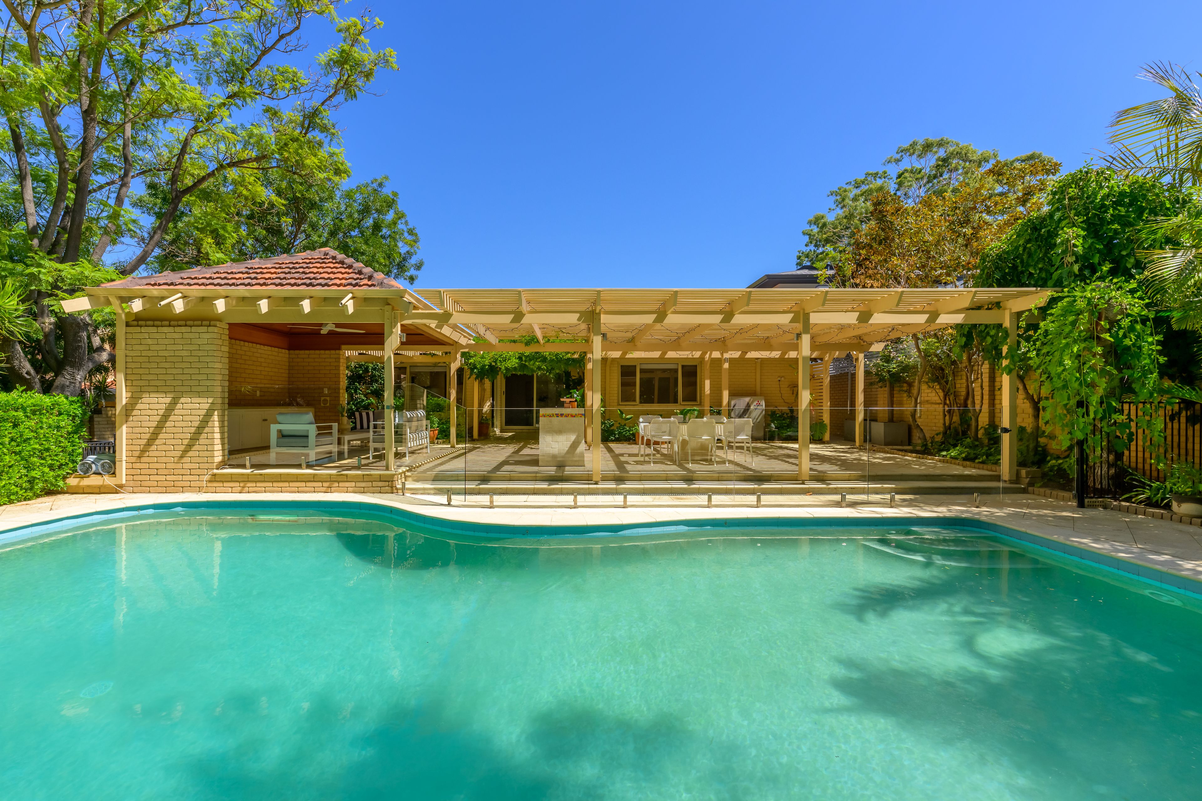 39 Beatrice Road, Dalkeith, WA 6009