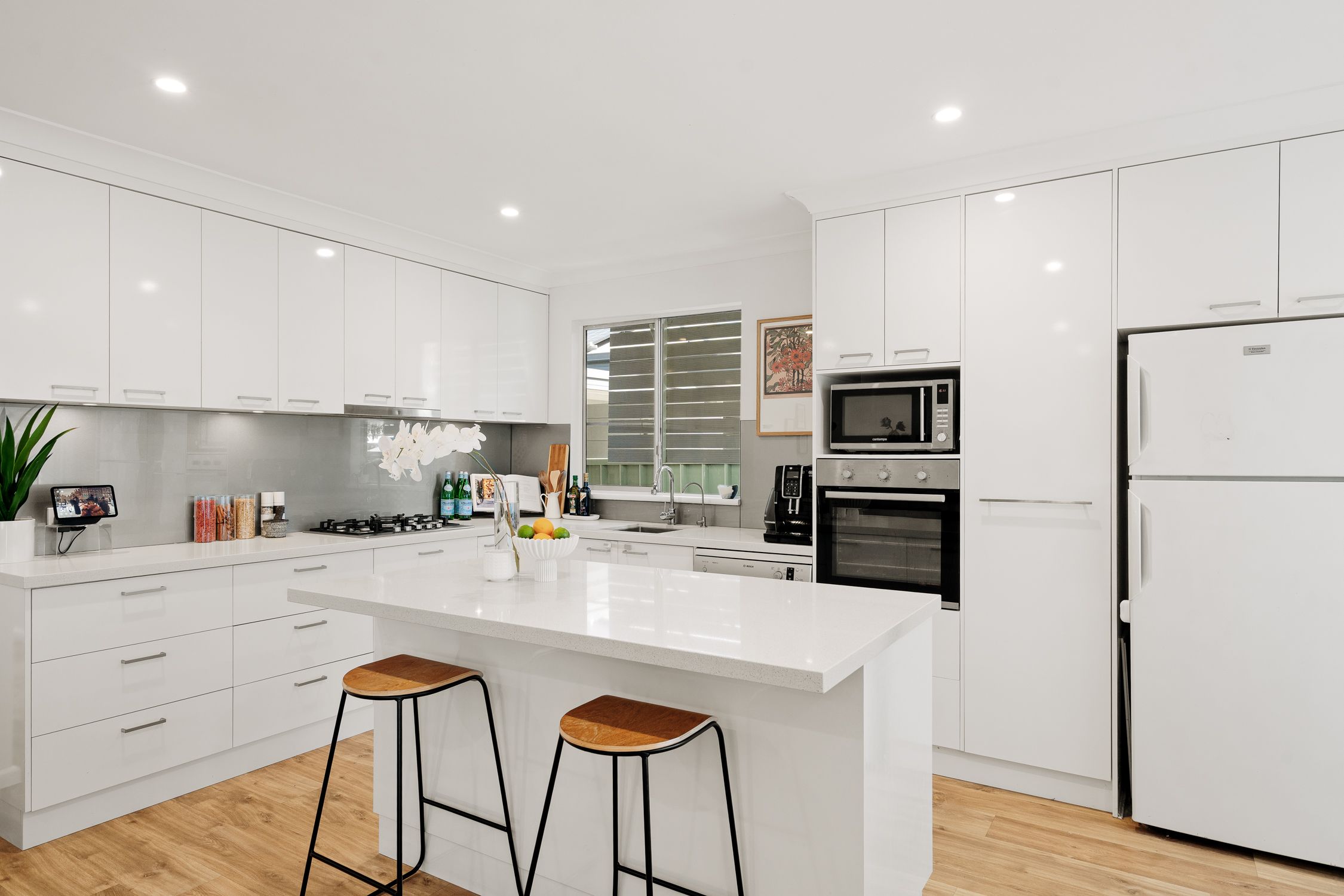 144 Paton Street — photo 6 of 29