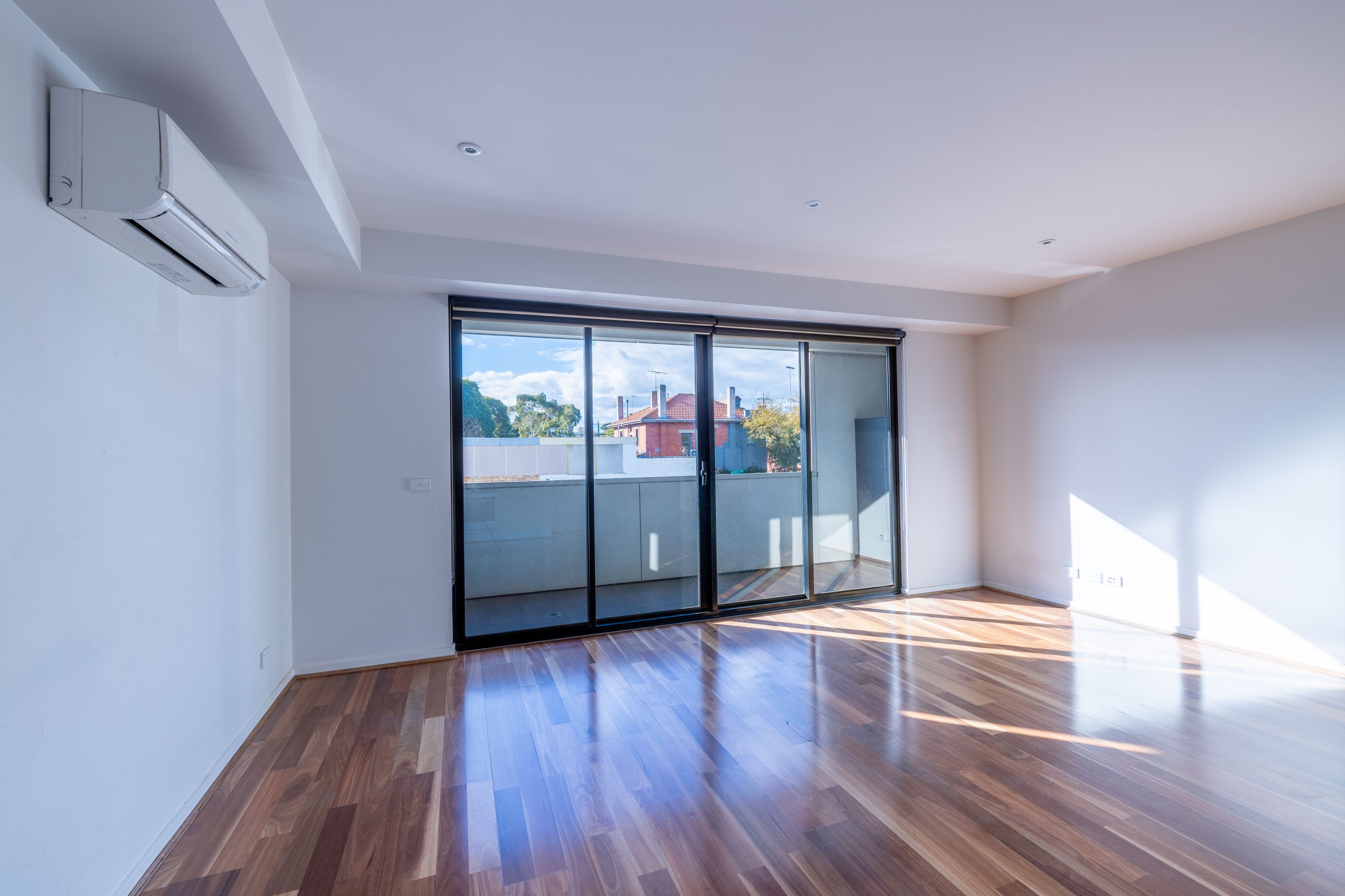 106/29-31 Swindon Road, Hughesdale, VIC 3166