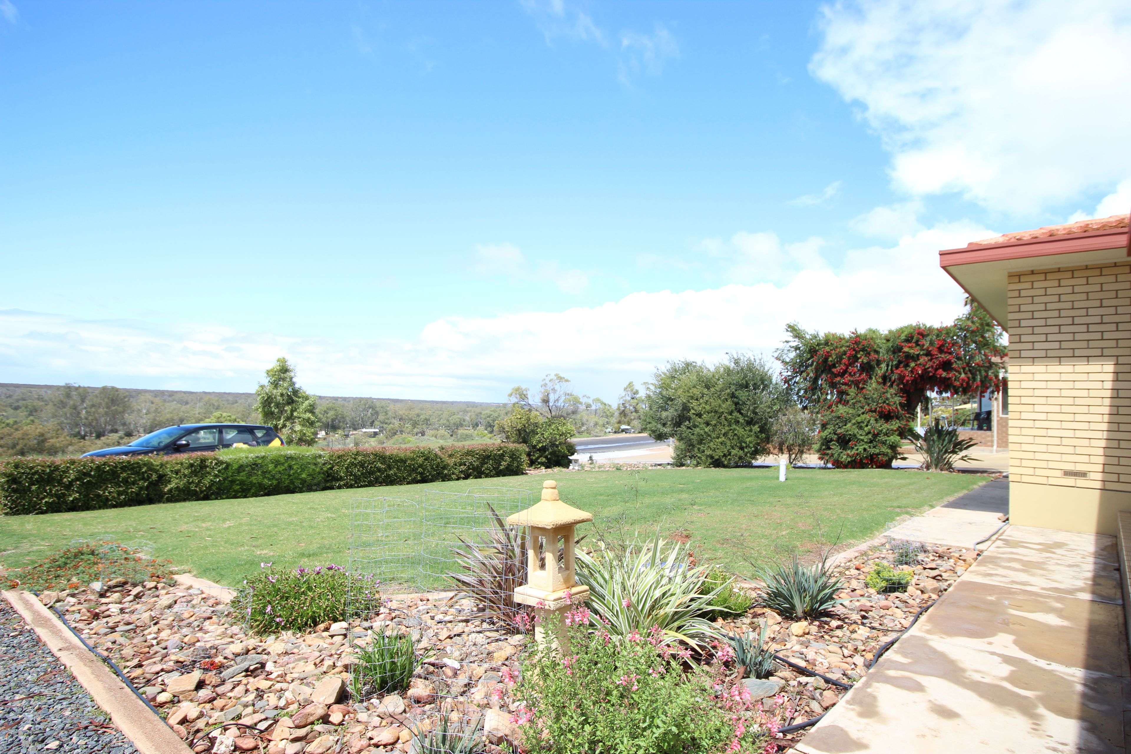 6 Sapphire Street, Morgan, SA 5320