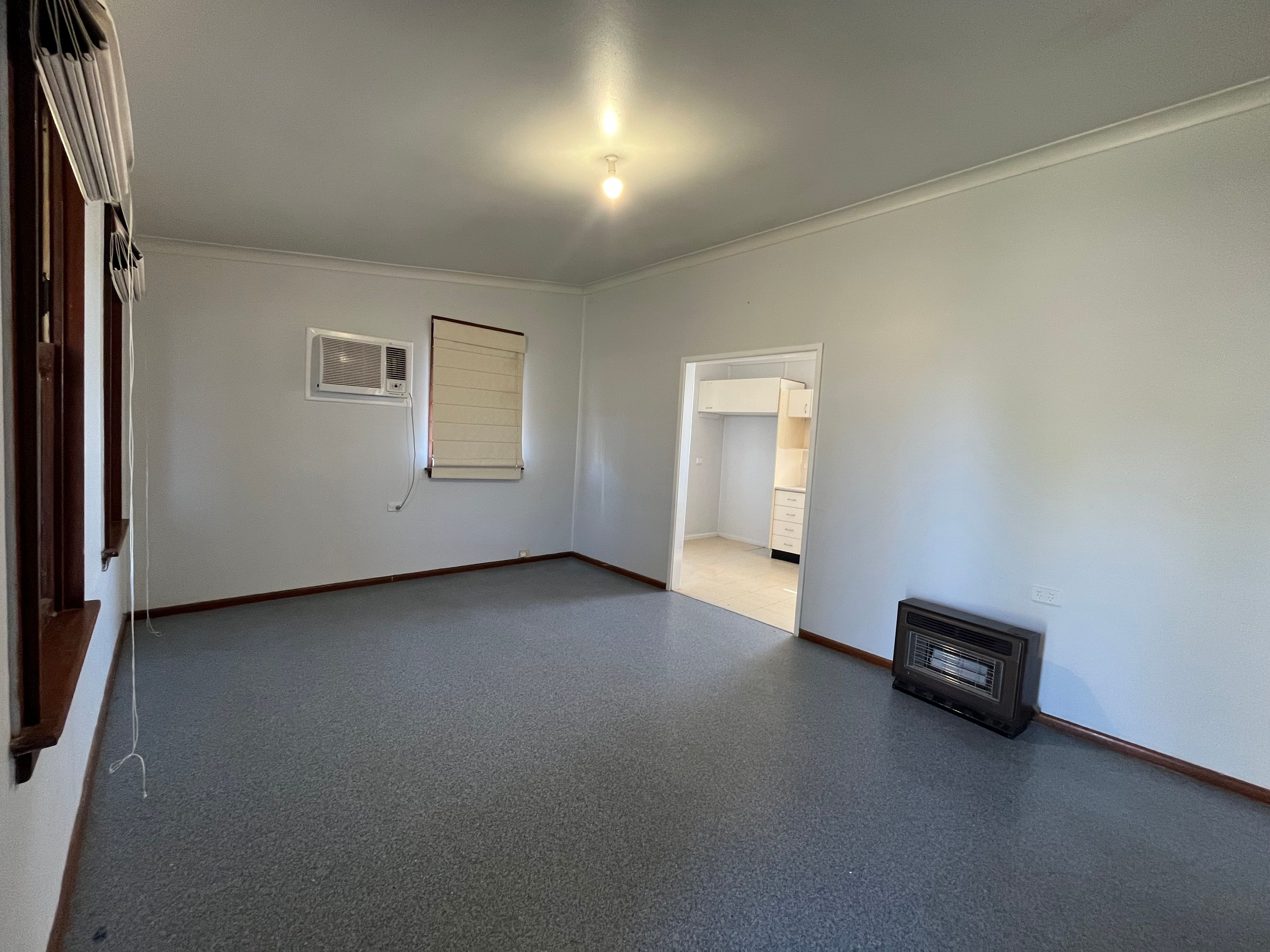 8 Wambiana Street, Nyngan, NSW 2825
