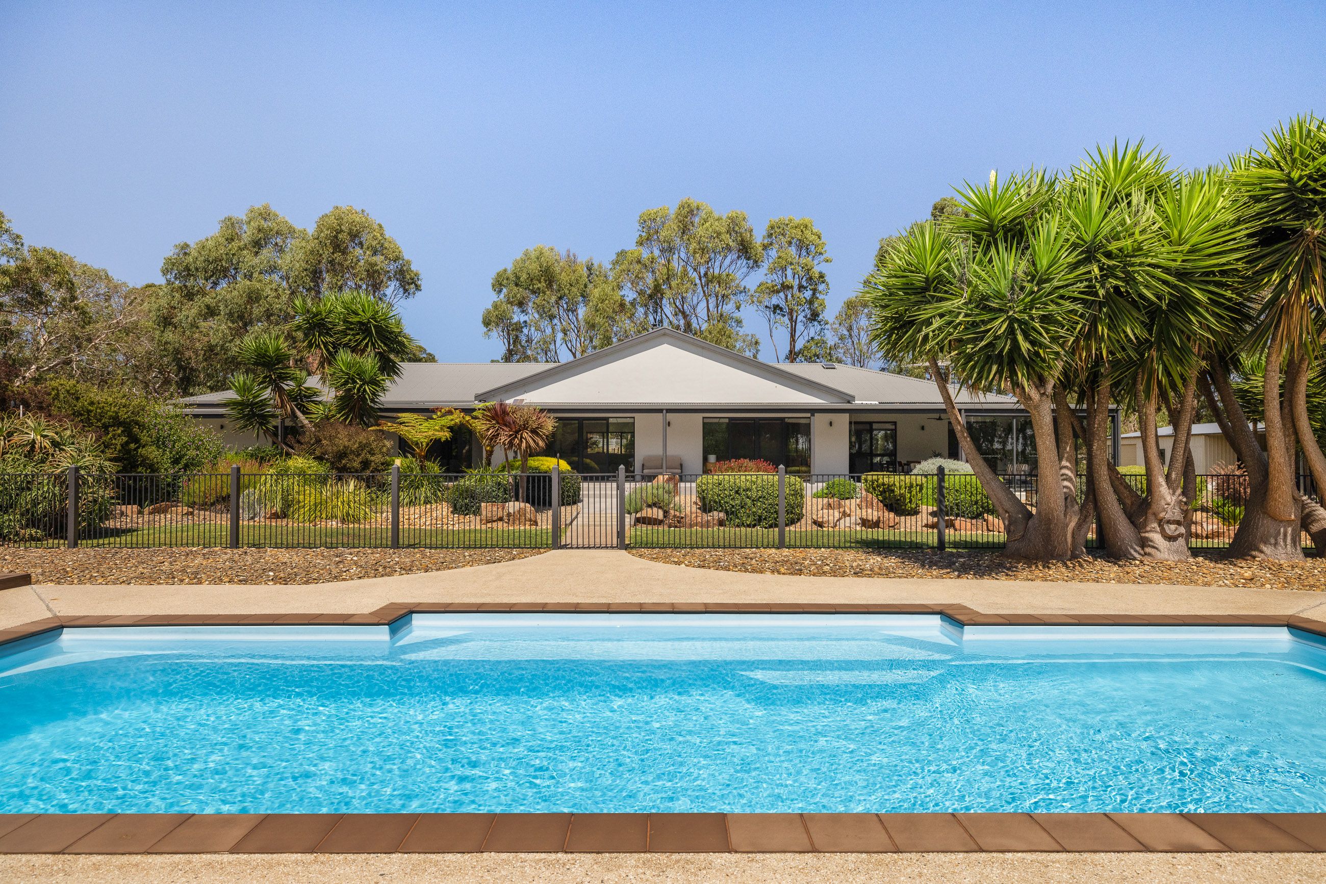 15 Coghlan Road, Cowes, VIC 3922