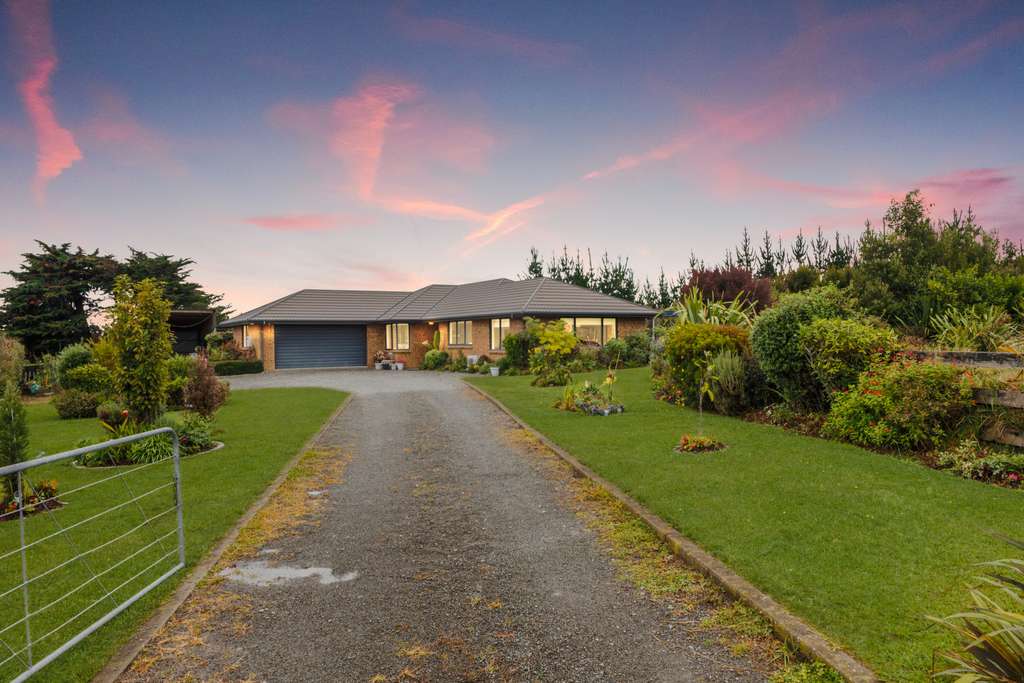 49 Kimber Street, Manawatu District Real Estate Ray White