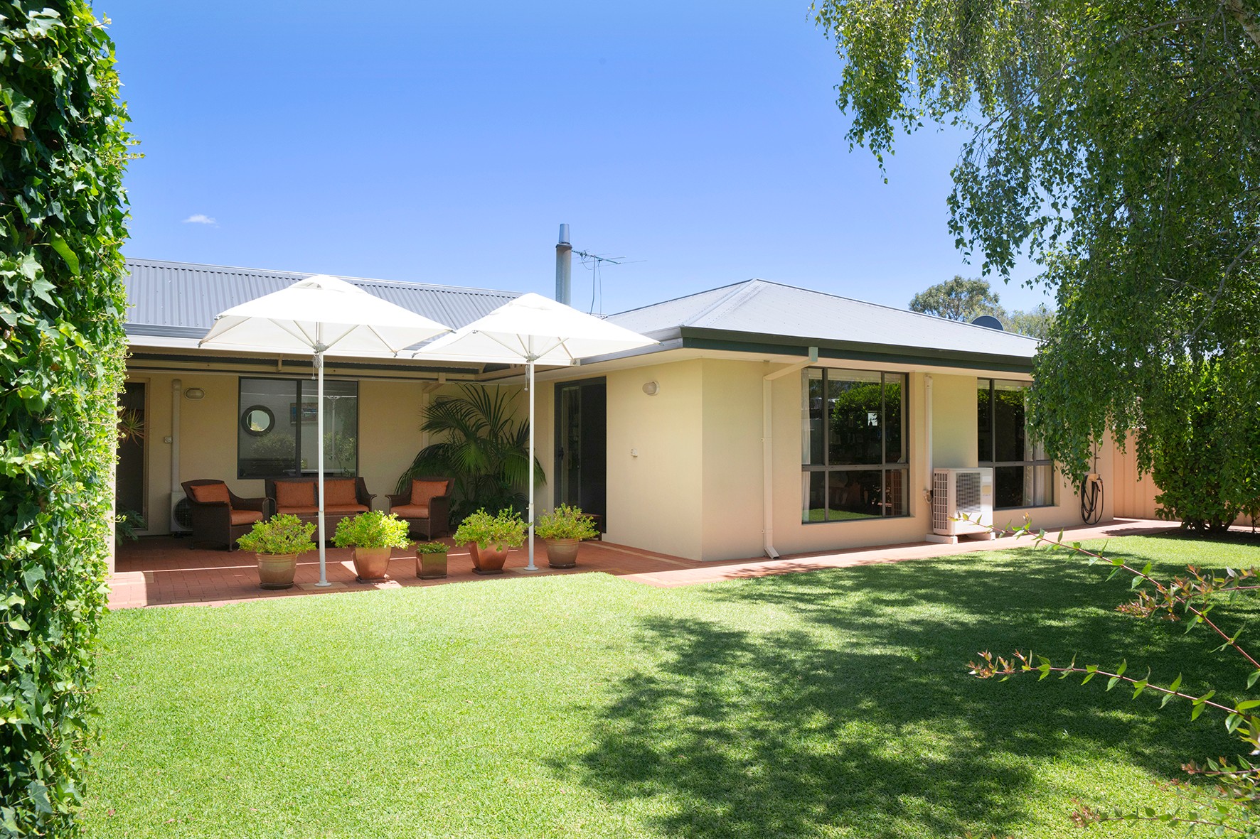 6 Karinga Road, Abbey, WA 6280