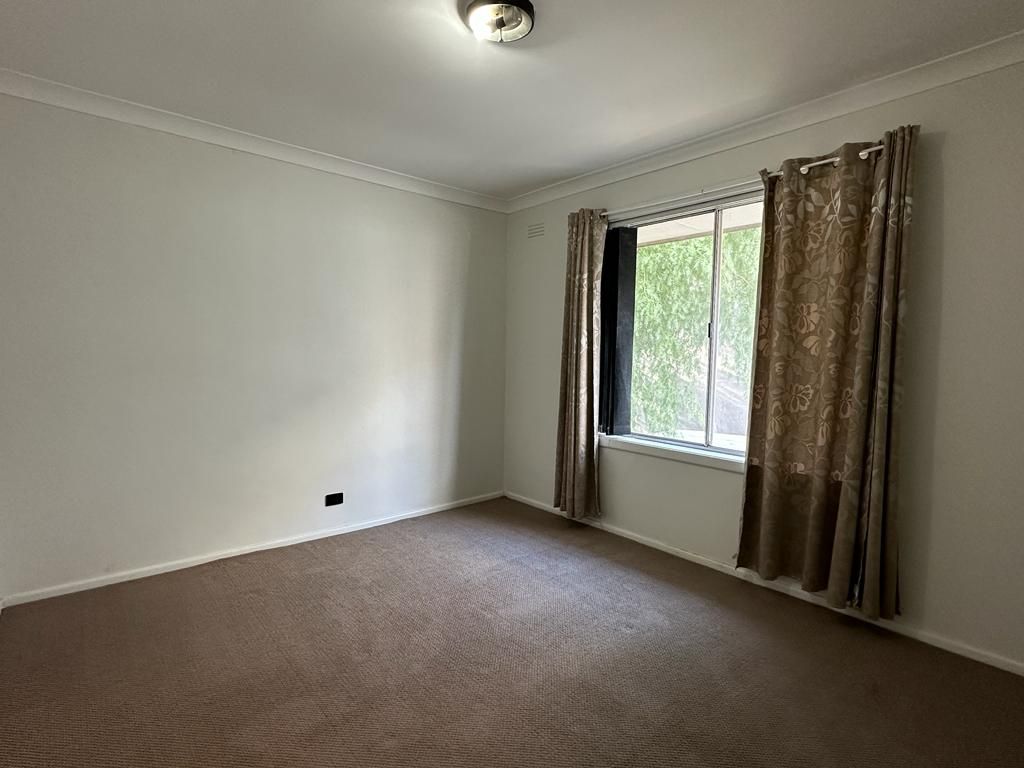 2/28 Salisbury Street, Werribee, VIC 3030