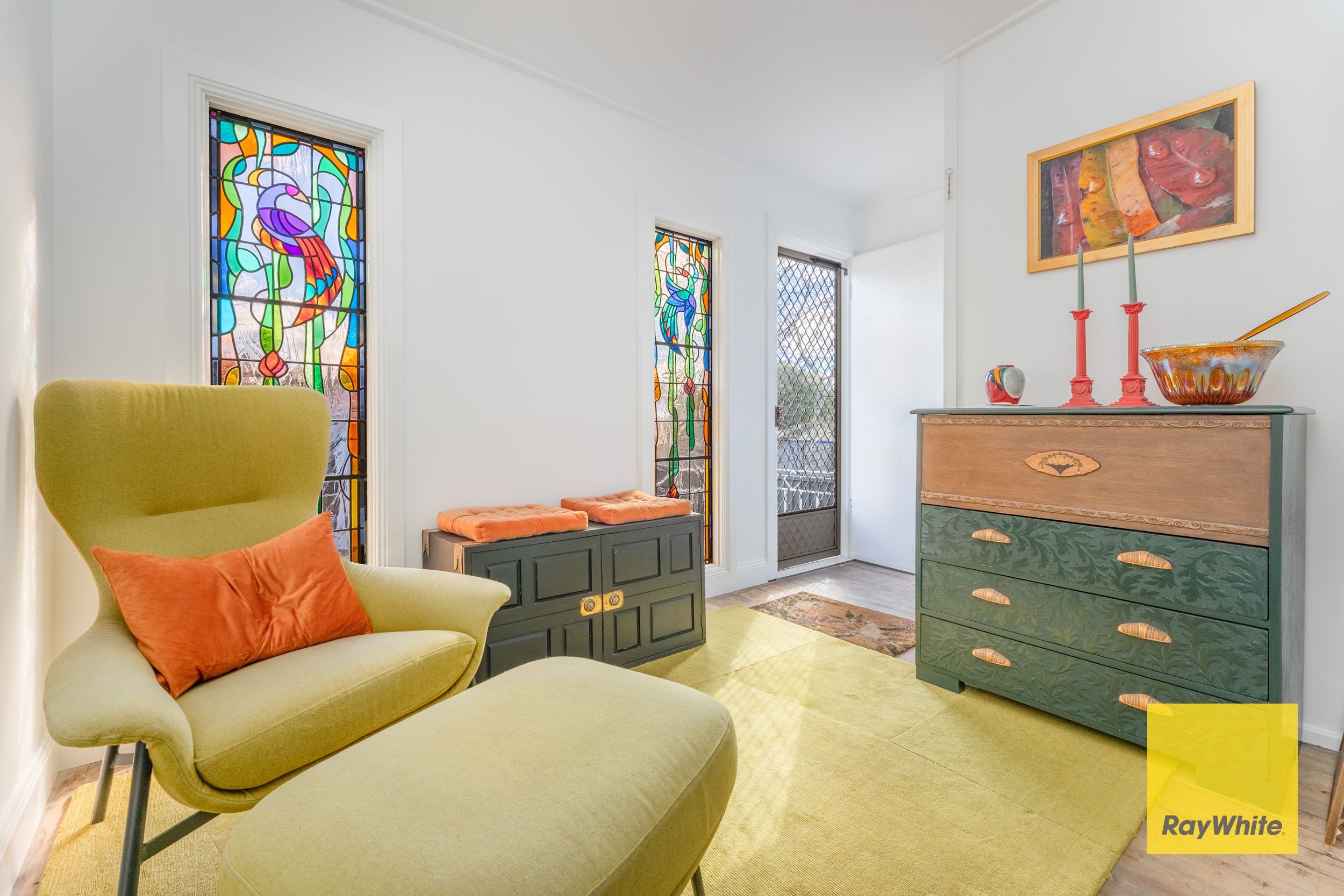 4 Laurence Street — photo 9 of 13