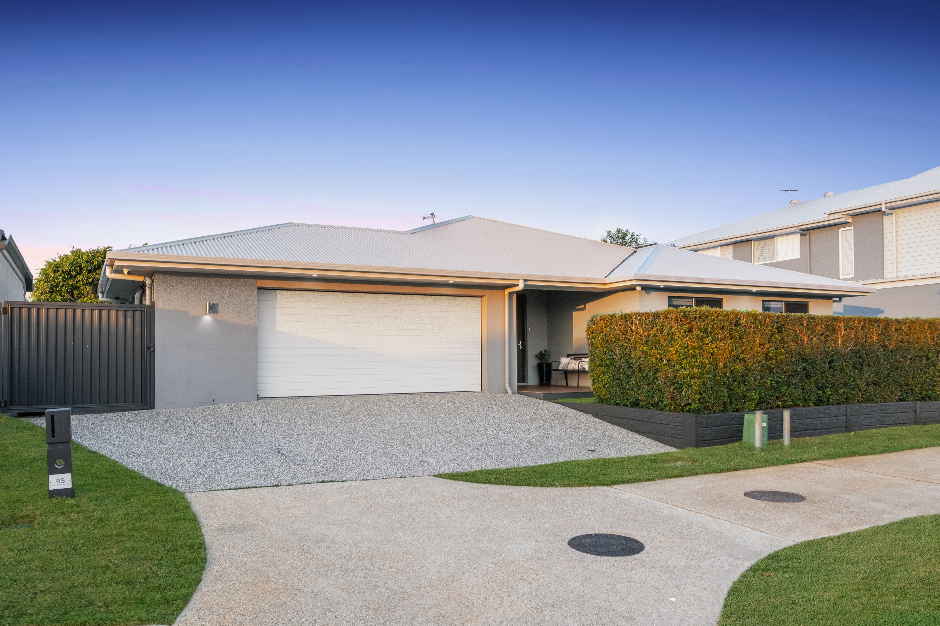 95 Lady Guinevere Circuit, Murrumba Downs, QLD 4503