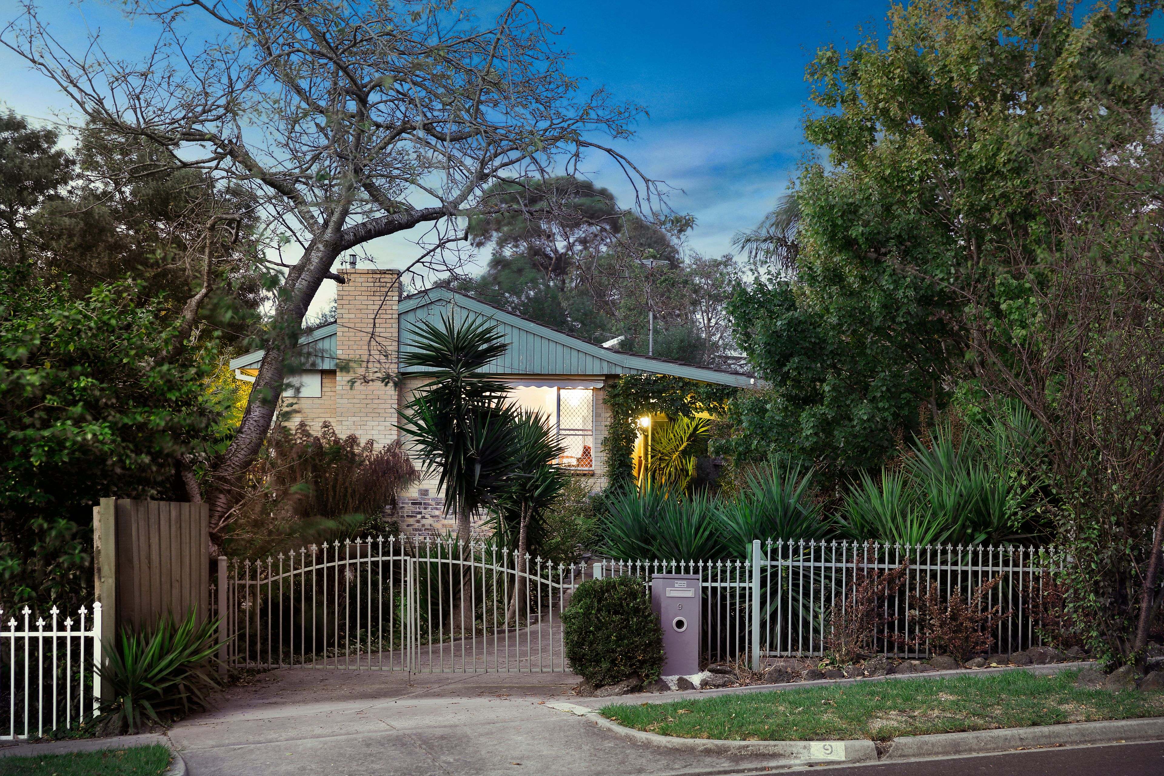 9 Cassia Grove, Frankston, VIC 3199