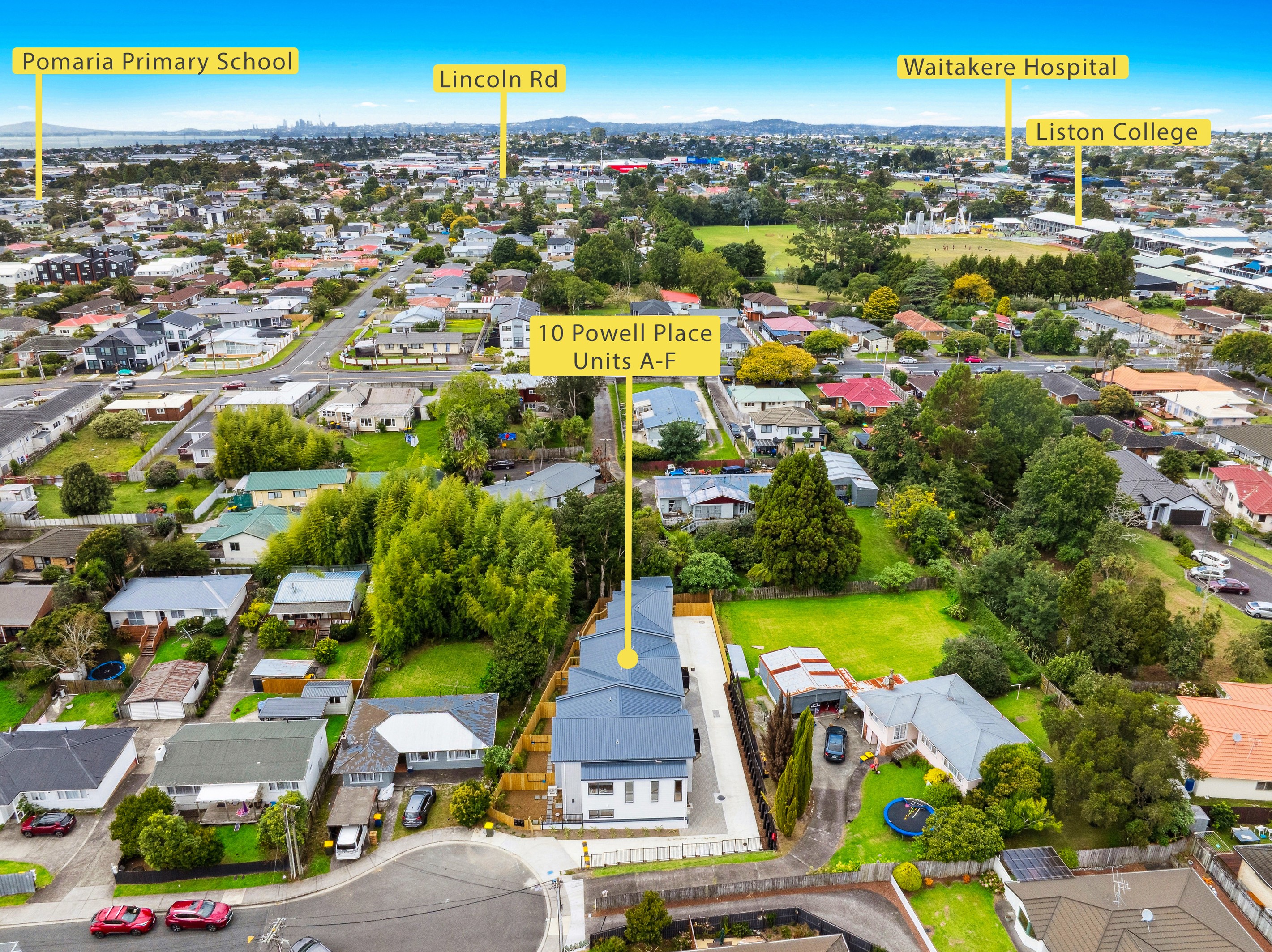 10D Powell Place, Henderson, Waitakere City
