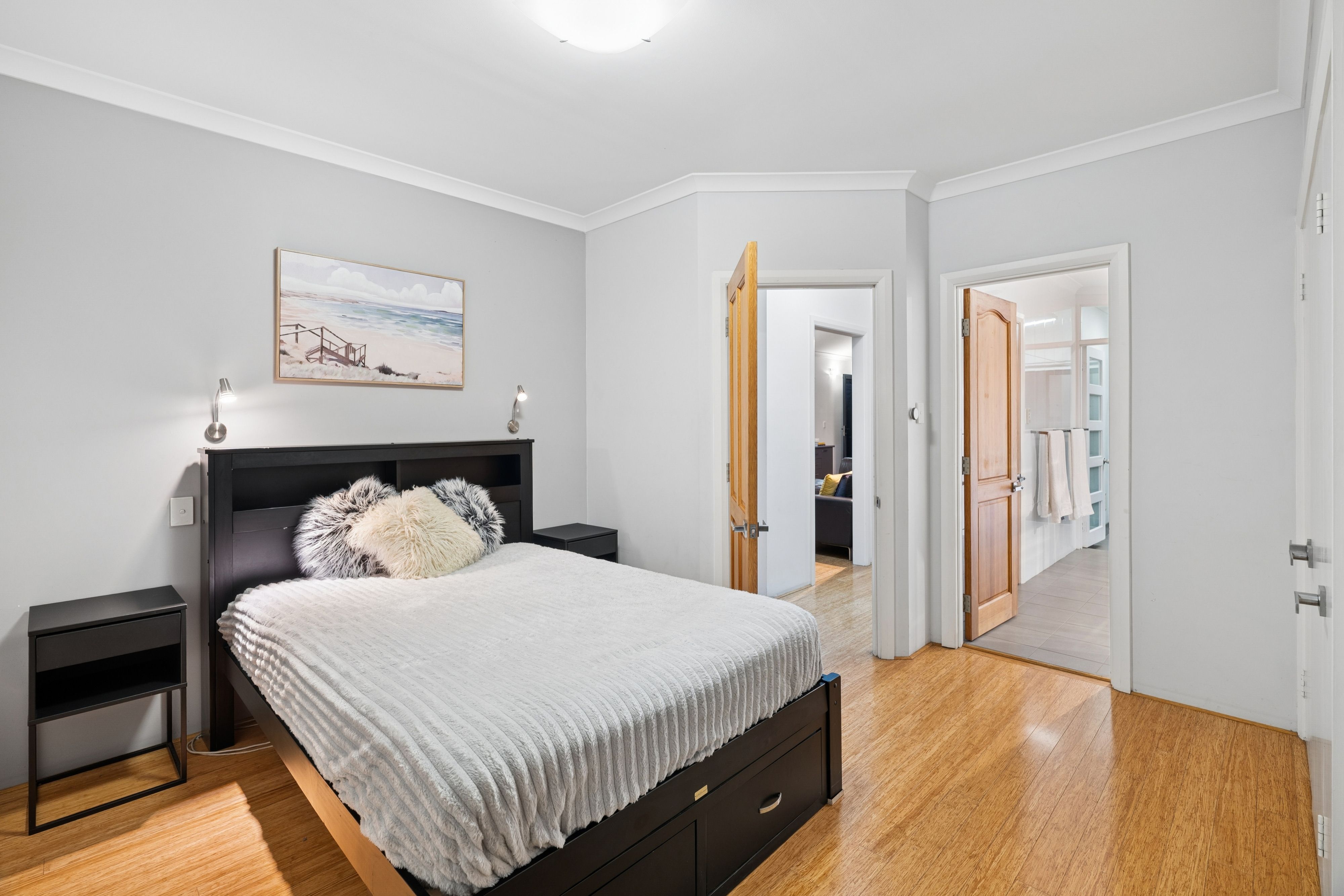140 South Terrace — photo 13 of 23
