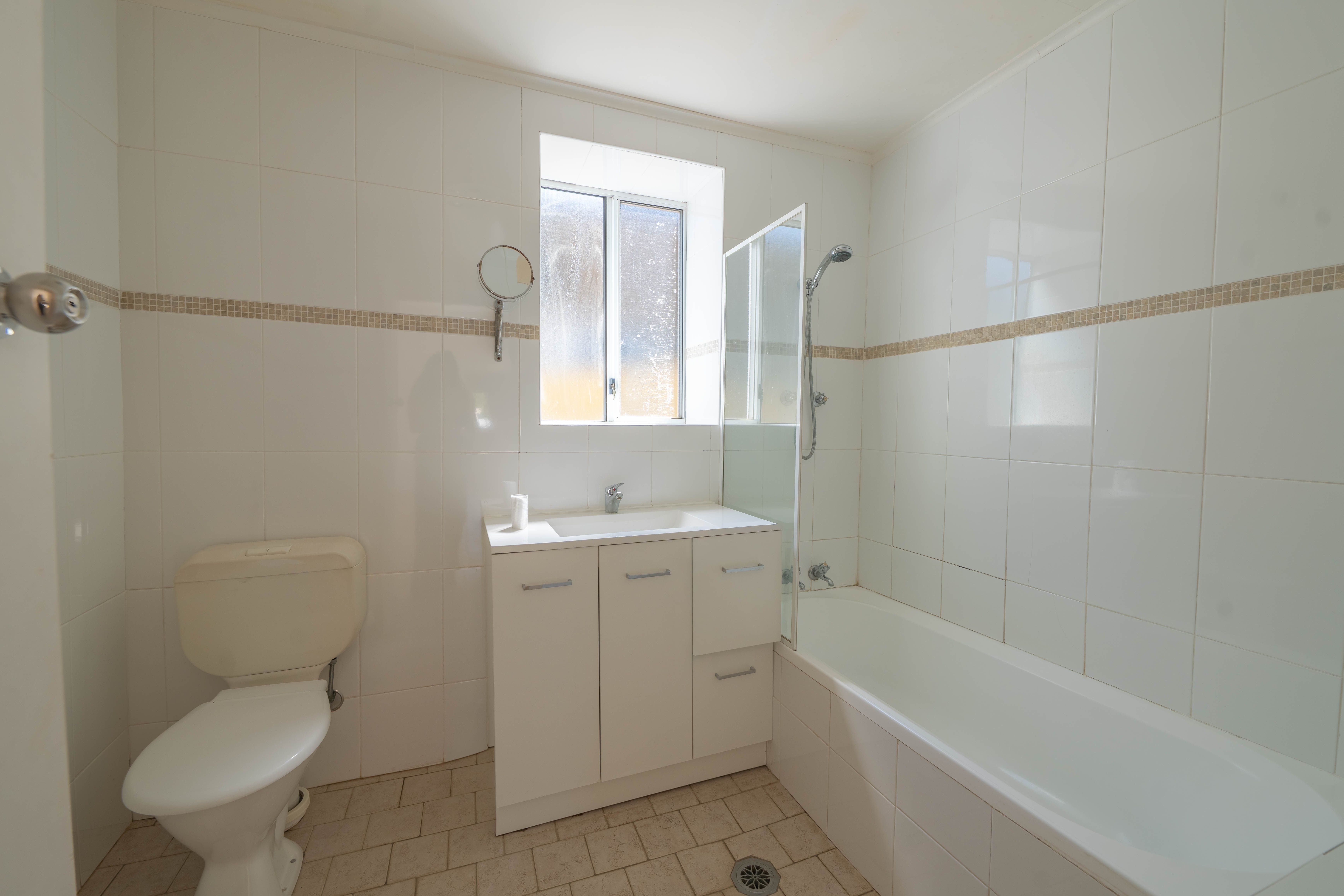 84 Mitchell Street — photo 11 of 14