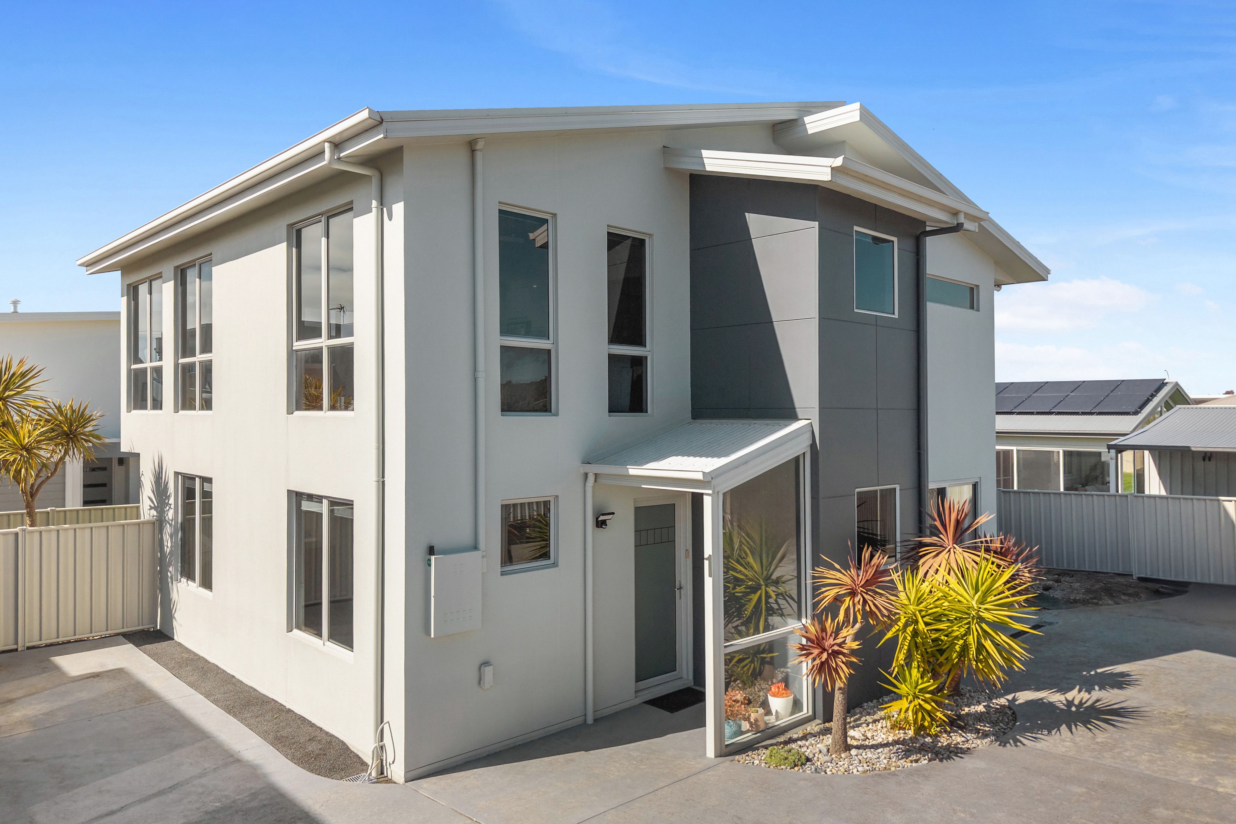 1/3 Arthur Street — photo 28 of 29