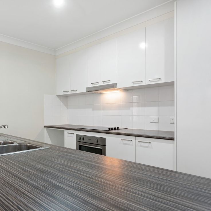13 Bowerbird Crescent, Dakabin, QLD 4503