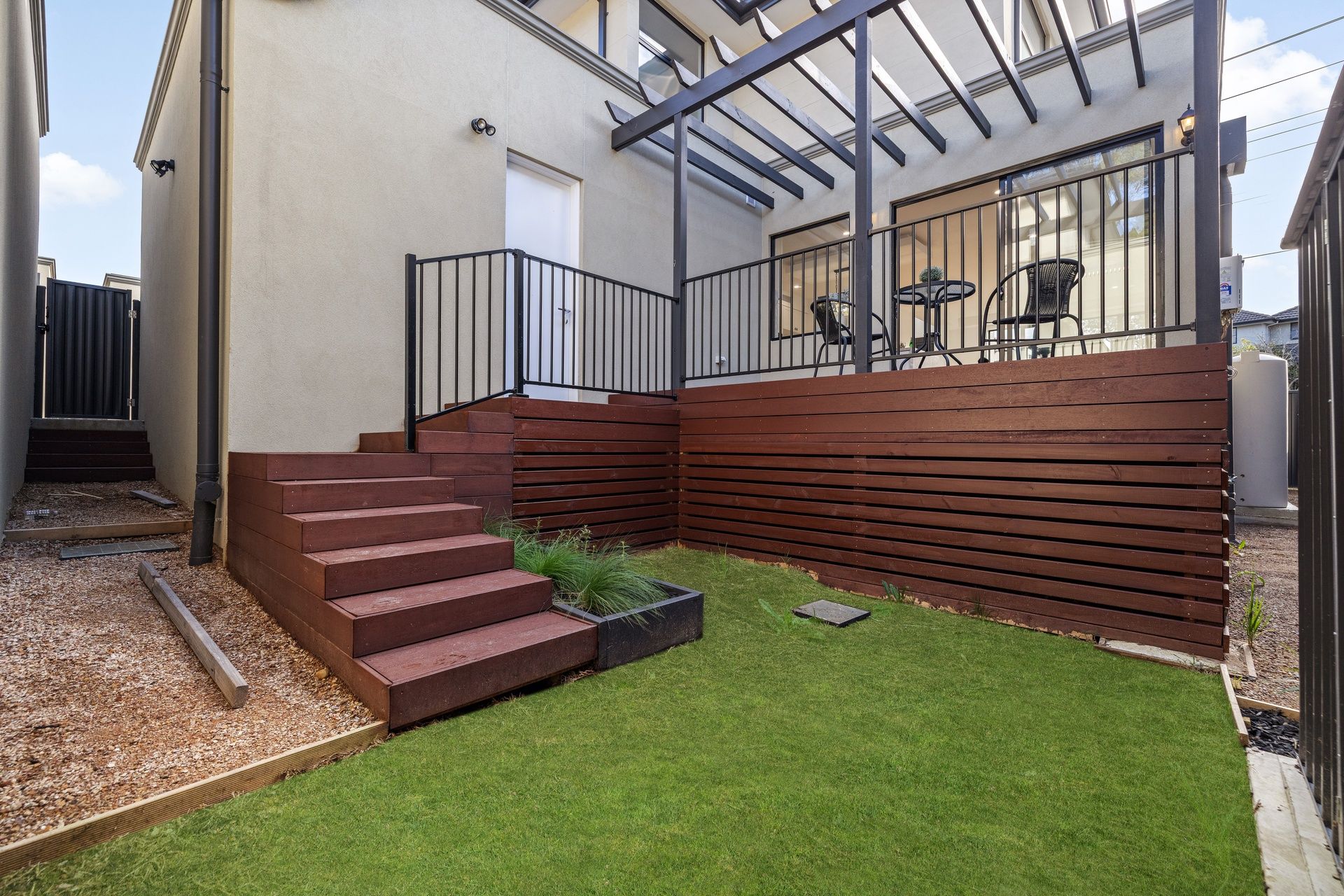 1/6 Ivanhoe Street — photo 19 of 23