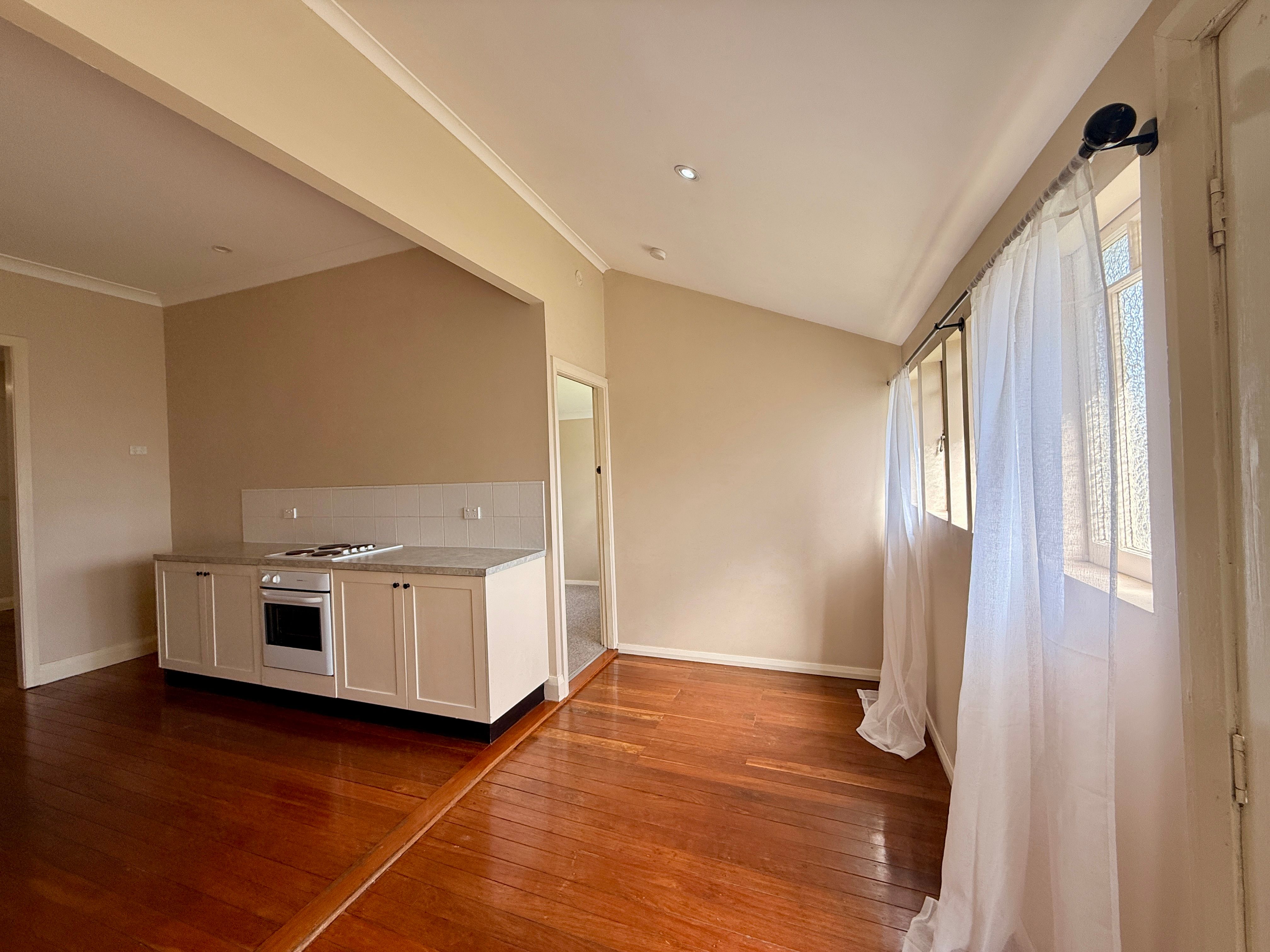 107 Wynter Street — photo 4 of 13