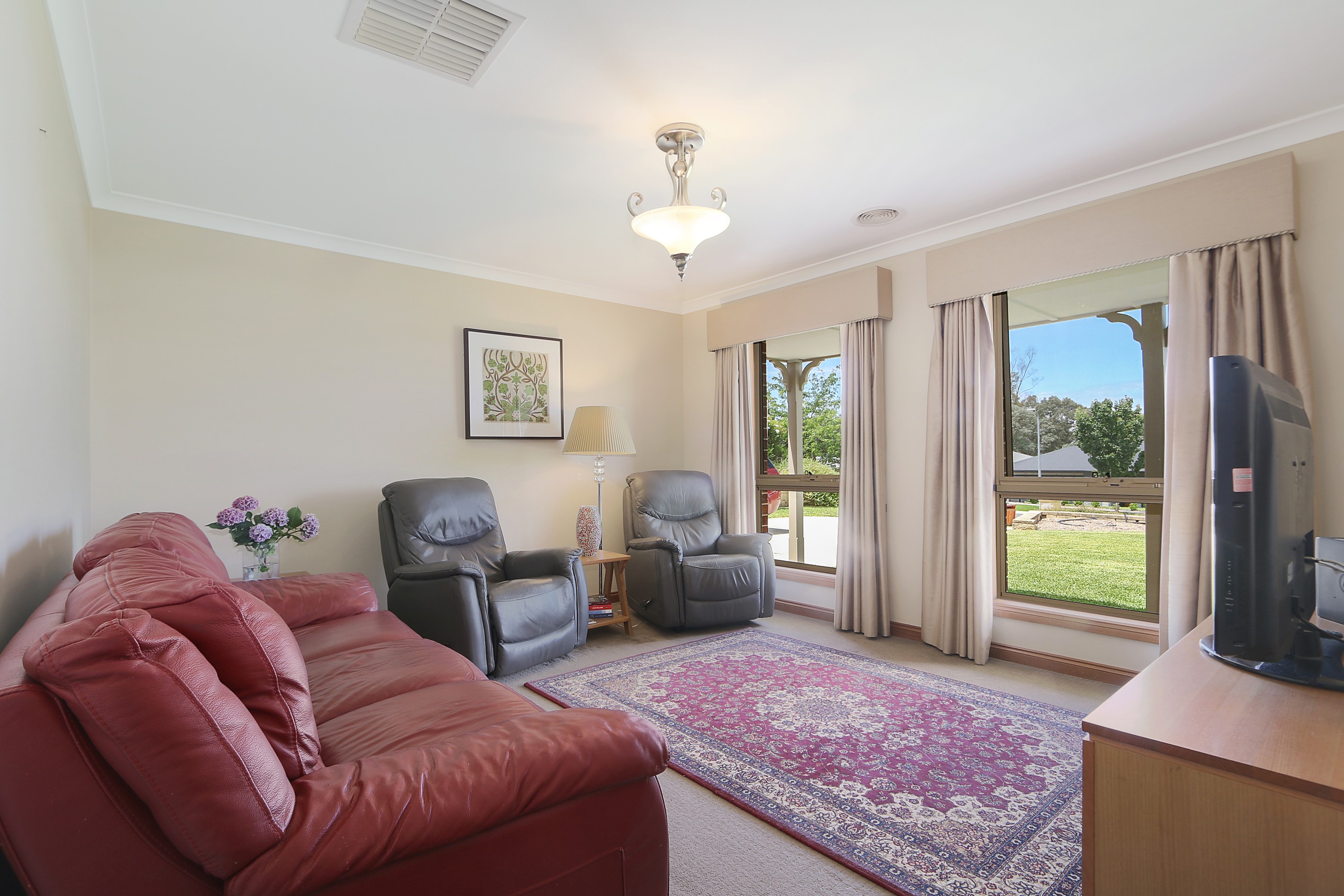 74 Firestone Way, West Wodonga, VIC 3690