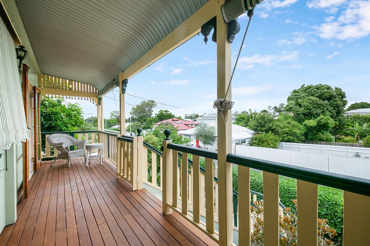 16 Albemarle Street, Yeerongpilly, QLD 4105