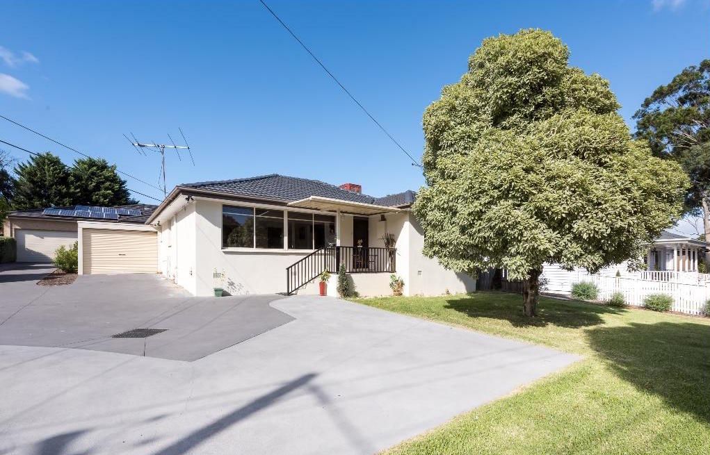 30 FARADAY Road, Croydon South VIC 3136
