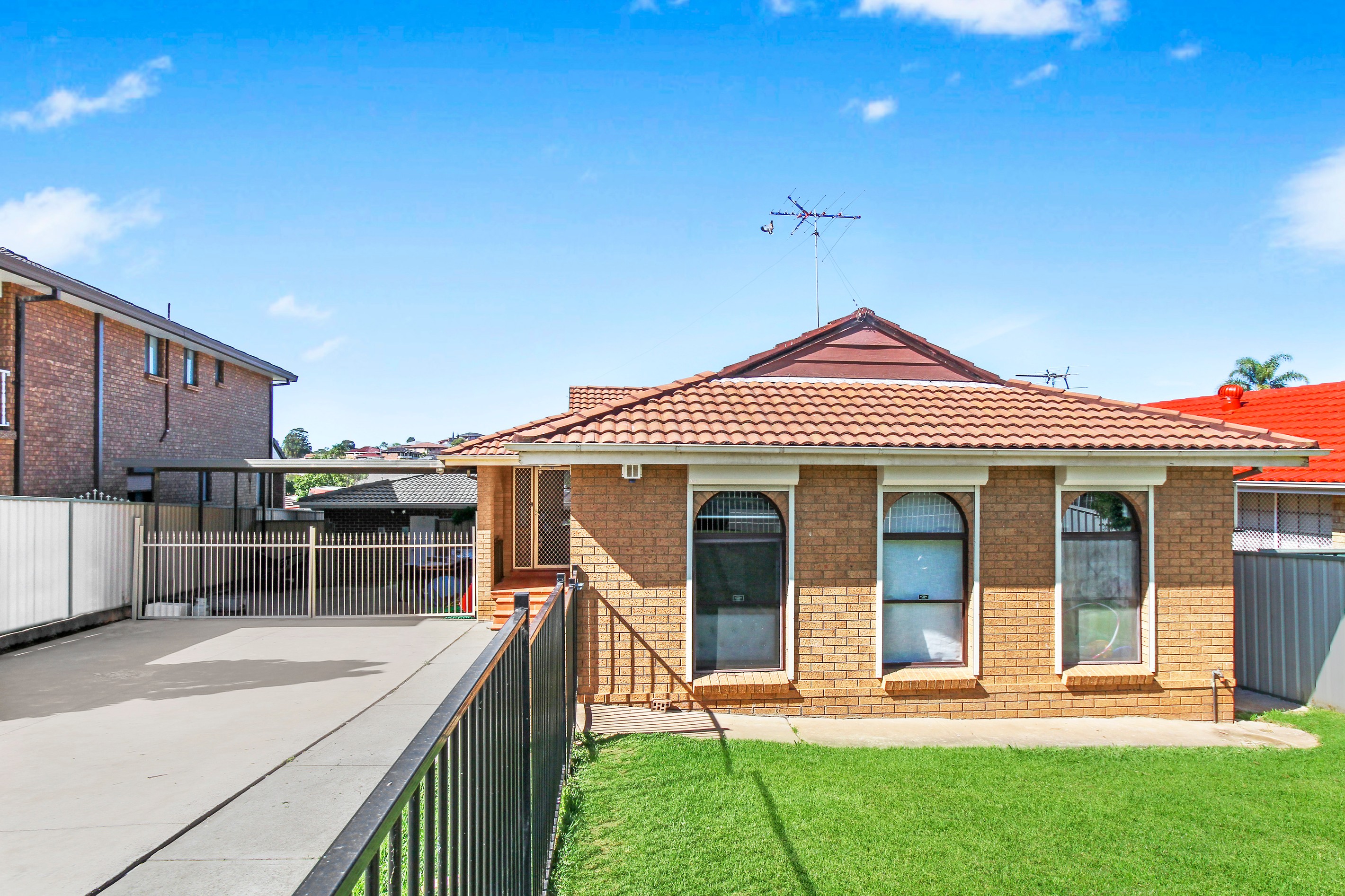 148 Kalang Road, Edensor Park, NSW 2176