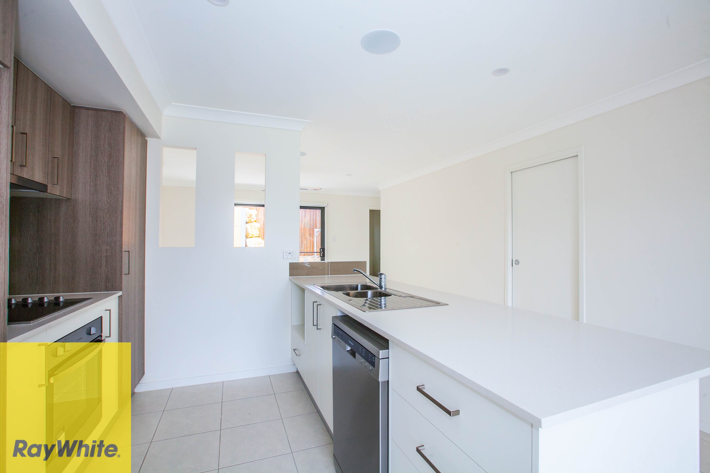 16A Bottlebrush, Deebing Heights, QLD 4306