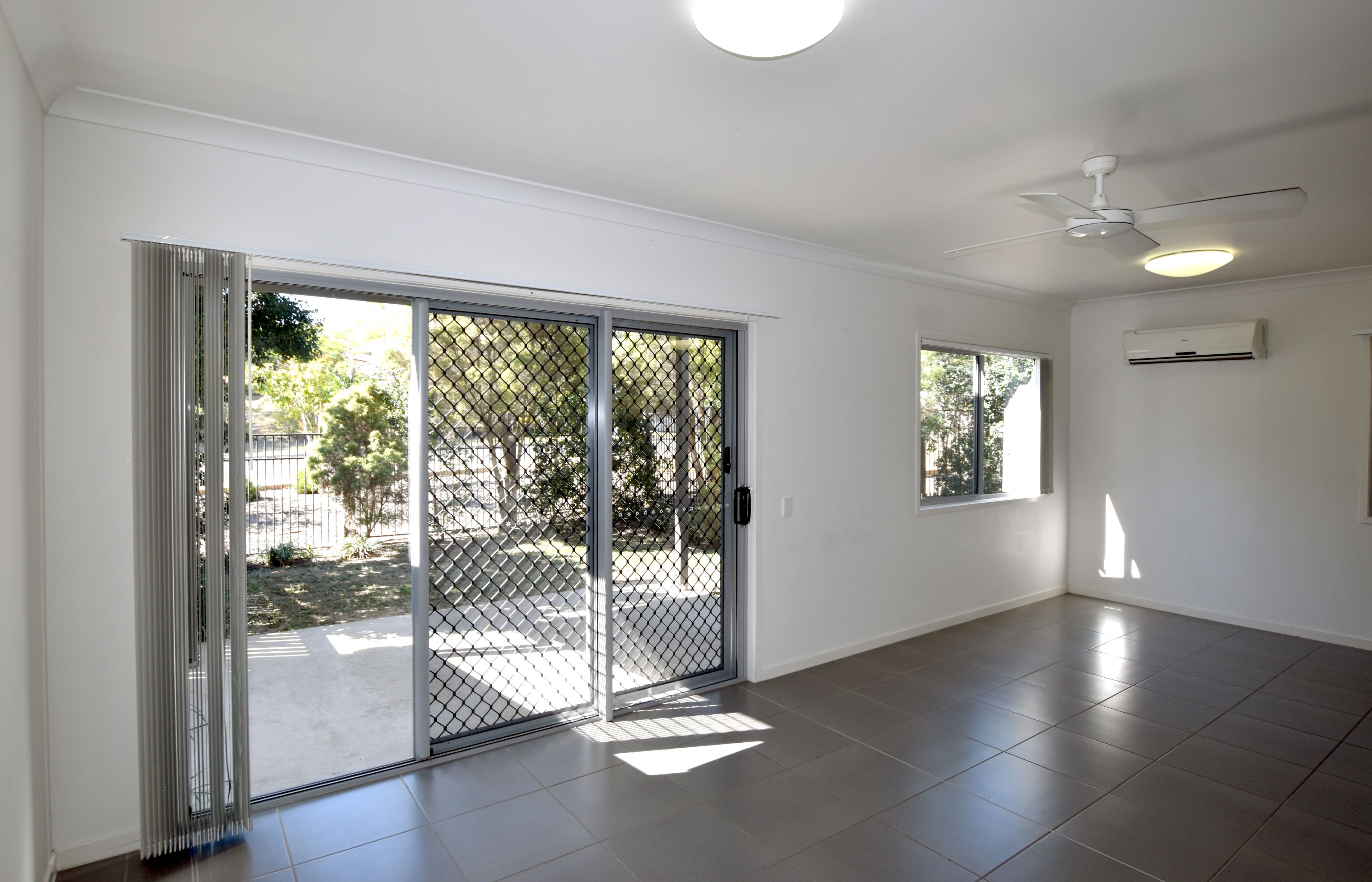 19/2 Beezley Street, Glen Eden, QLD 4680