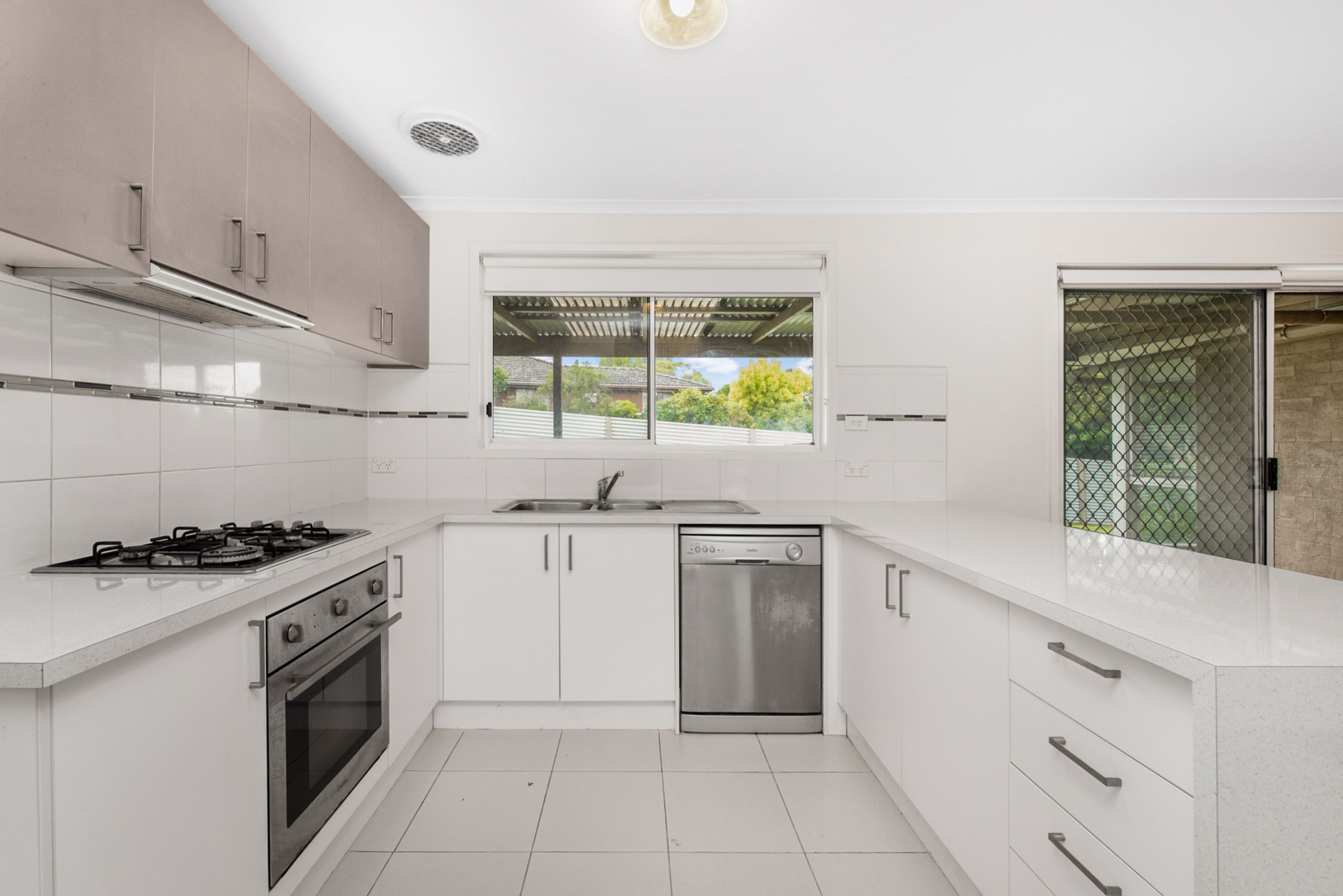 41 Ahern Road, Pakenham, VIC 3810