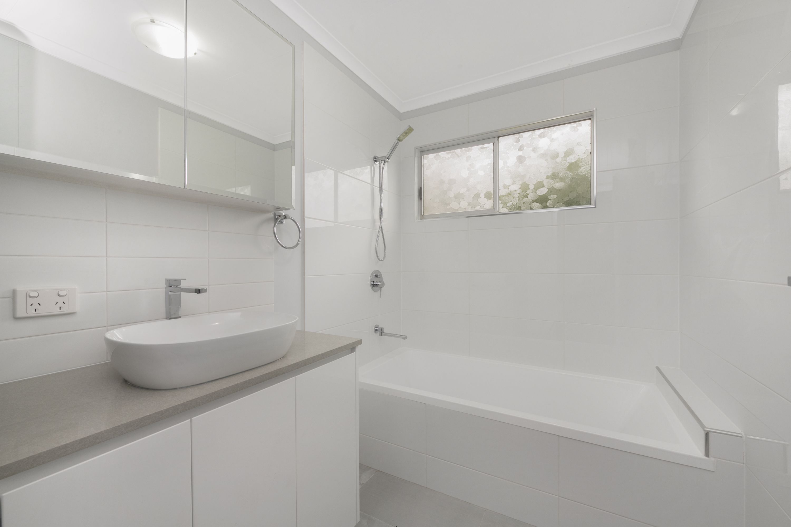12 Jennifer Street — photo 4 of 11