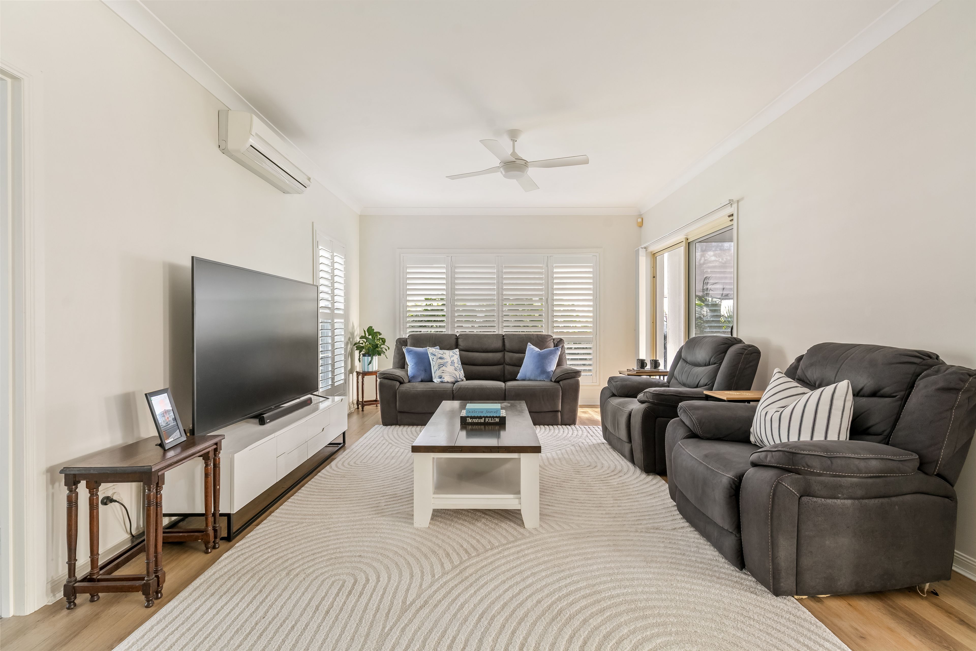 2 Minnelli Place — photo 11 of 27
