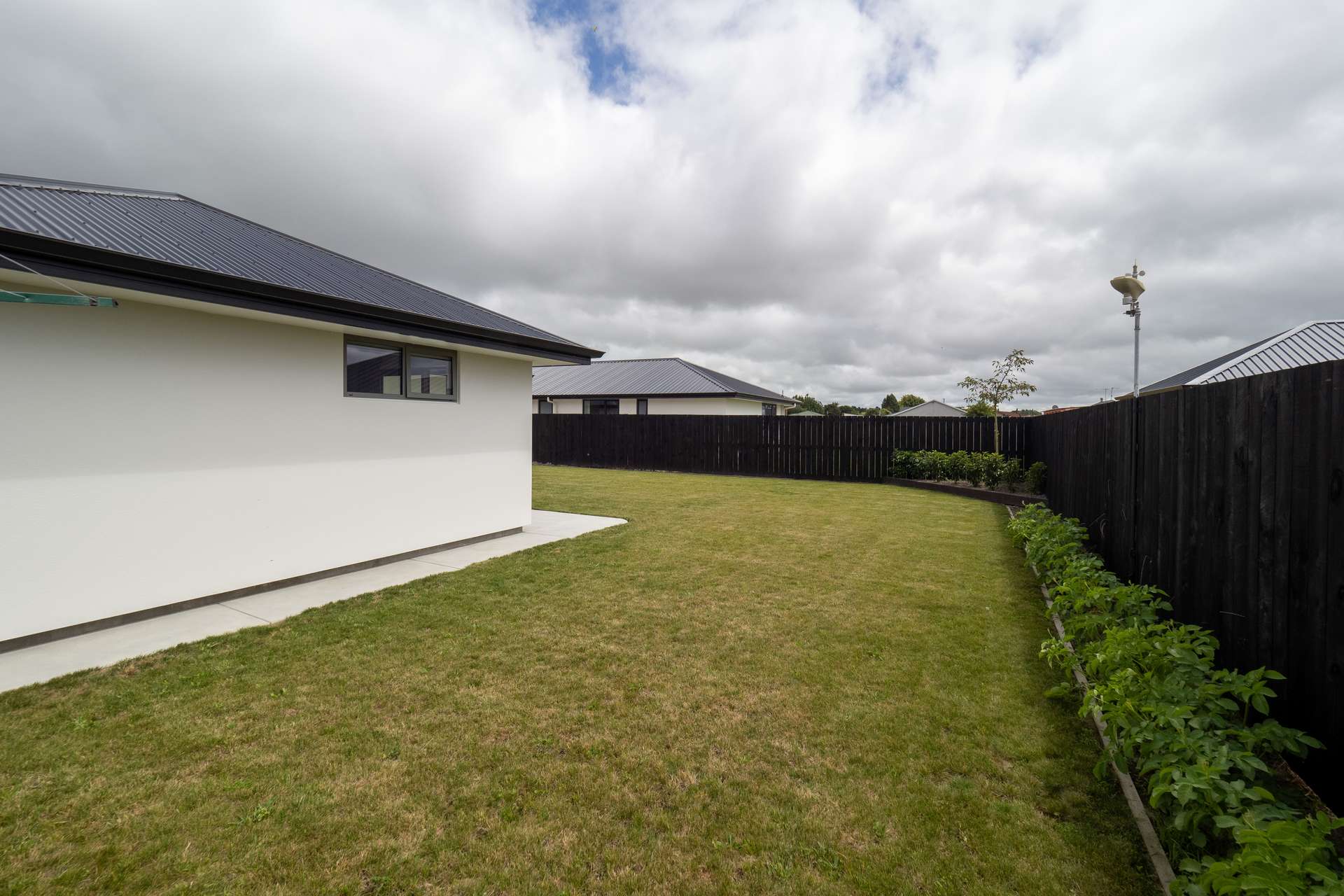4 Mirren Lane photo 9